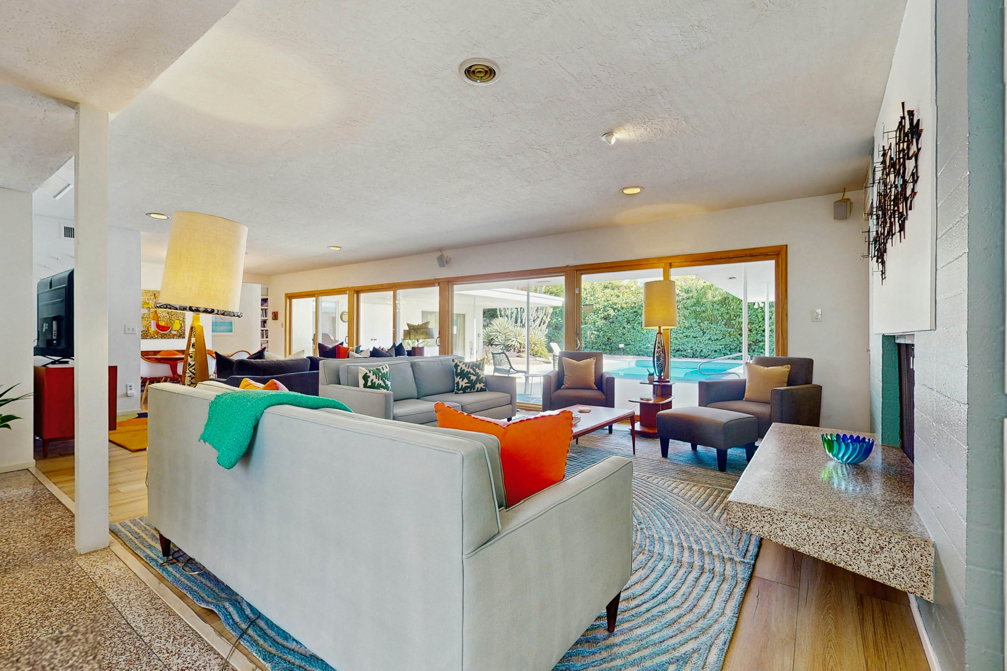 Oscar Mayer House - 1050