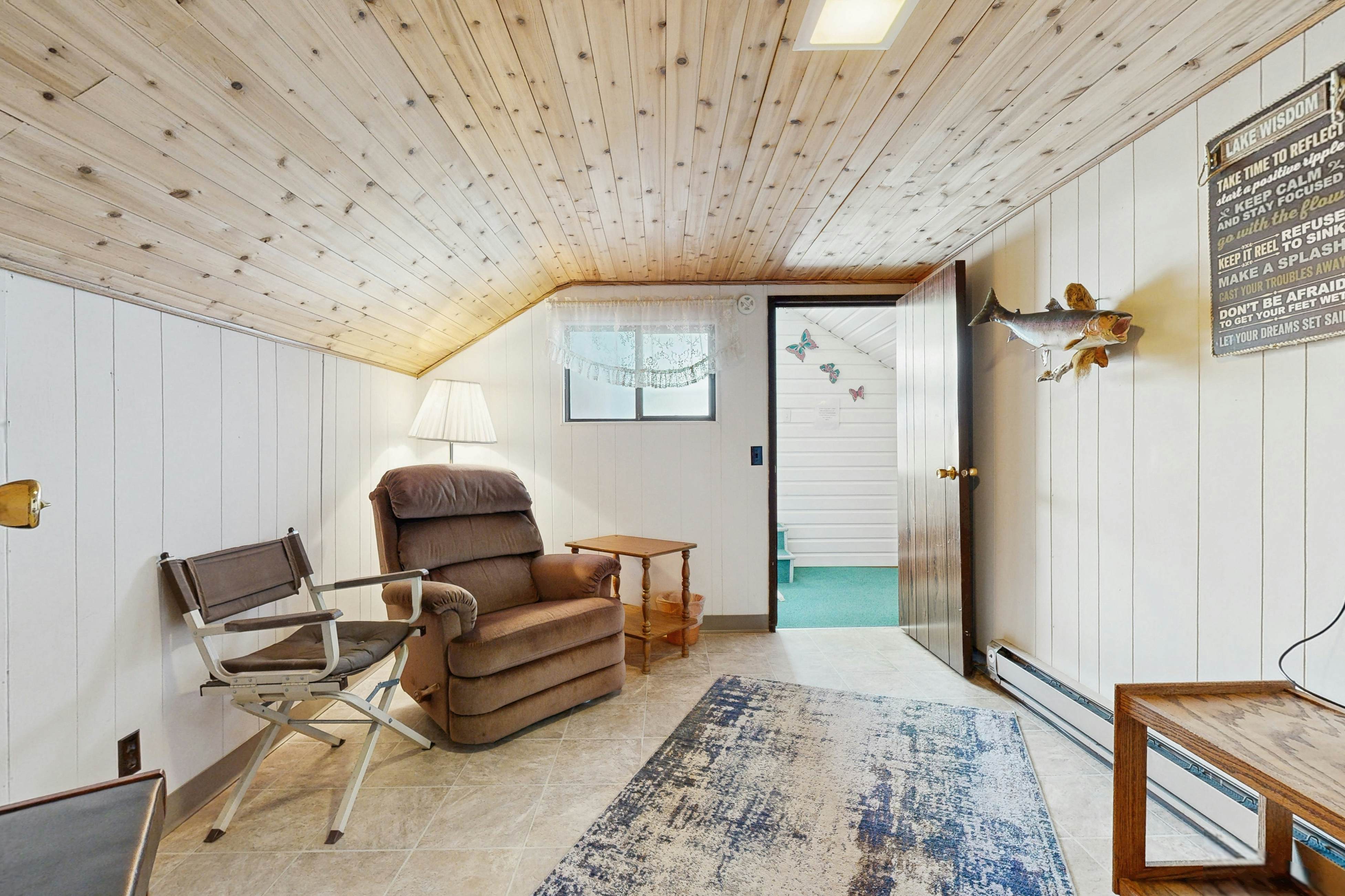 Scenic Bay Float Home Hideaway