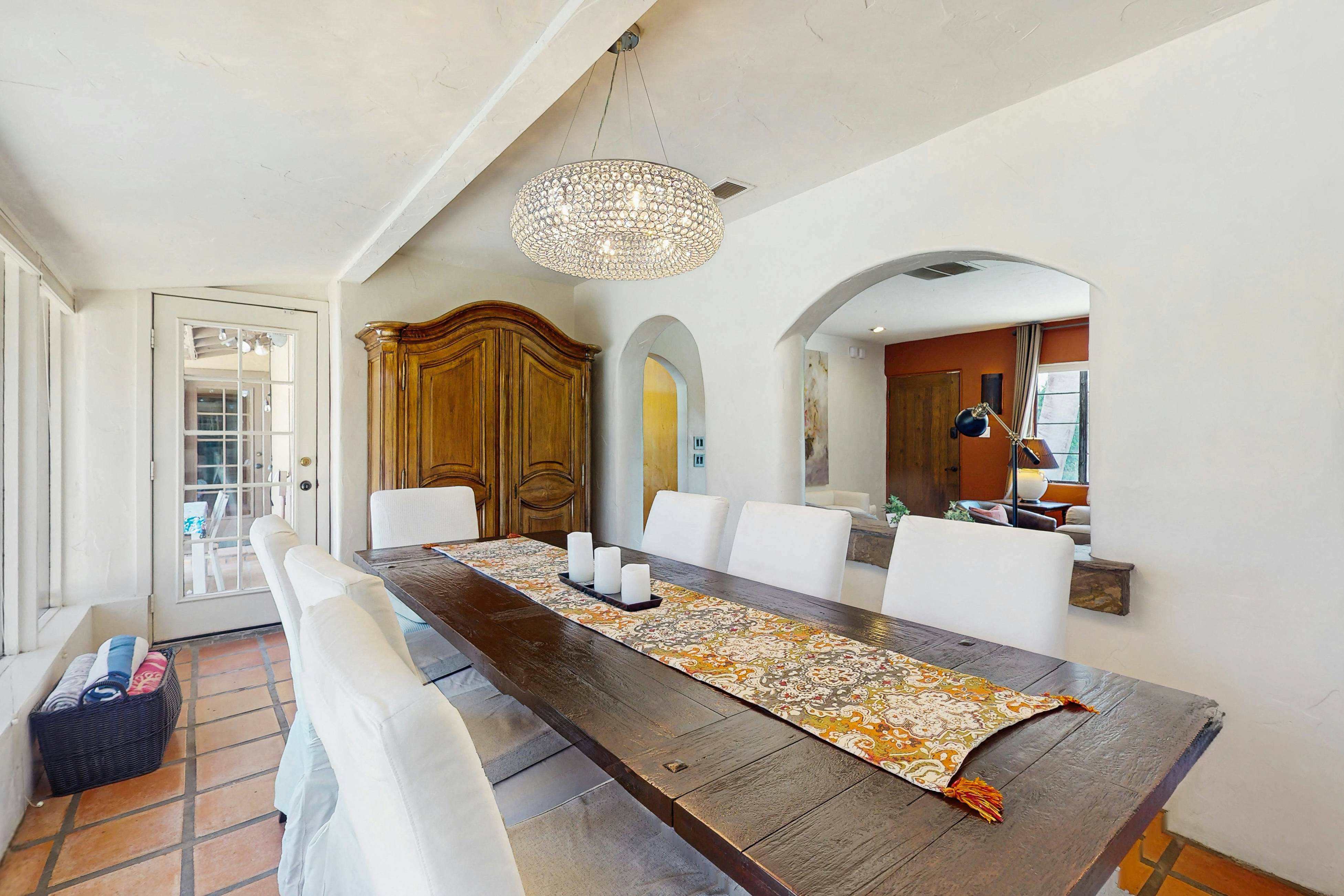 Spanish Hideaway - 4007