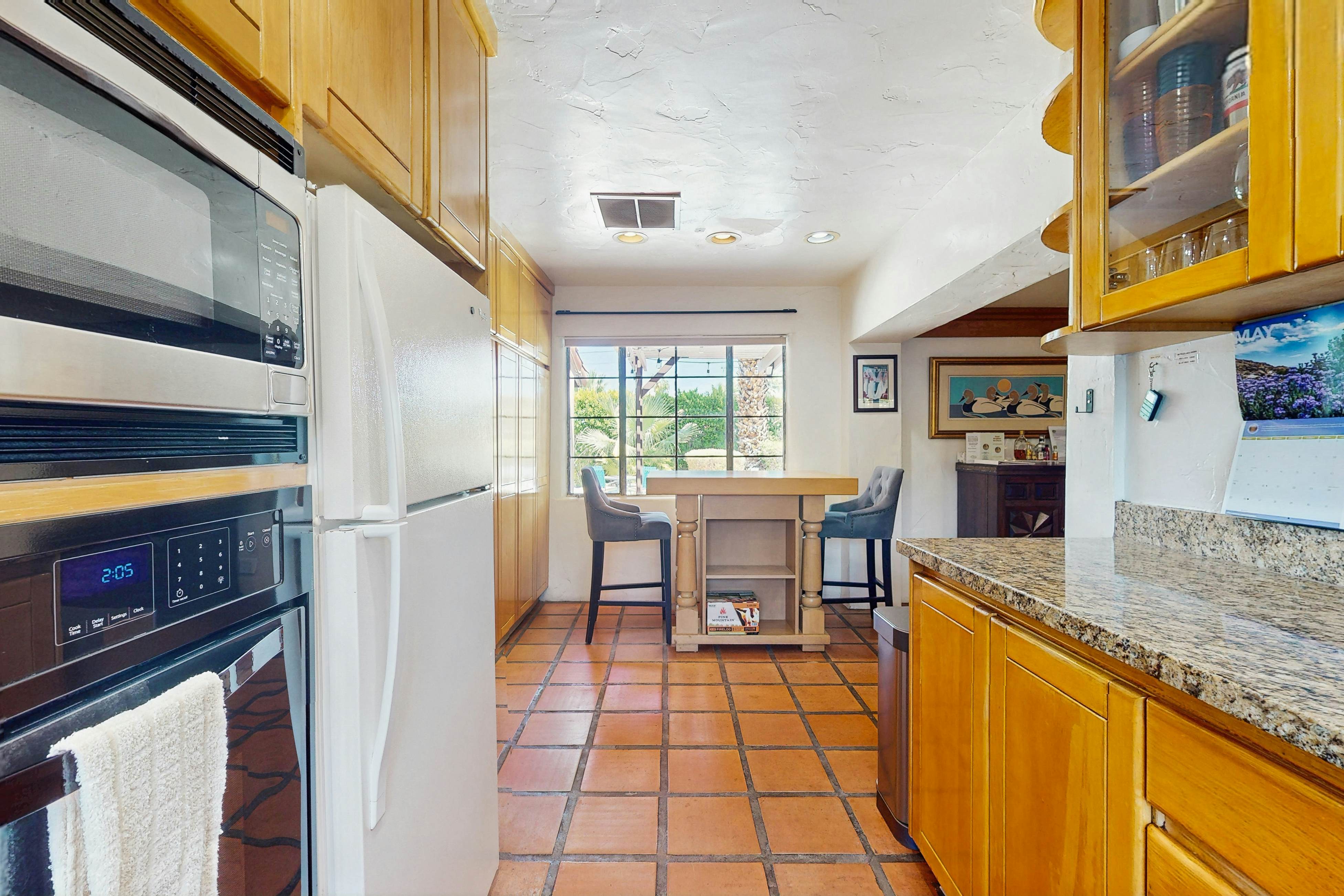 Spanish Hideaway - 4007