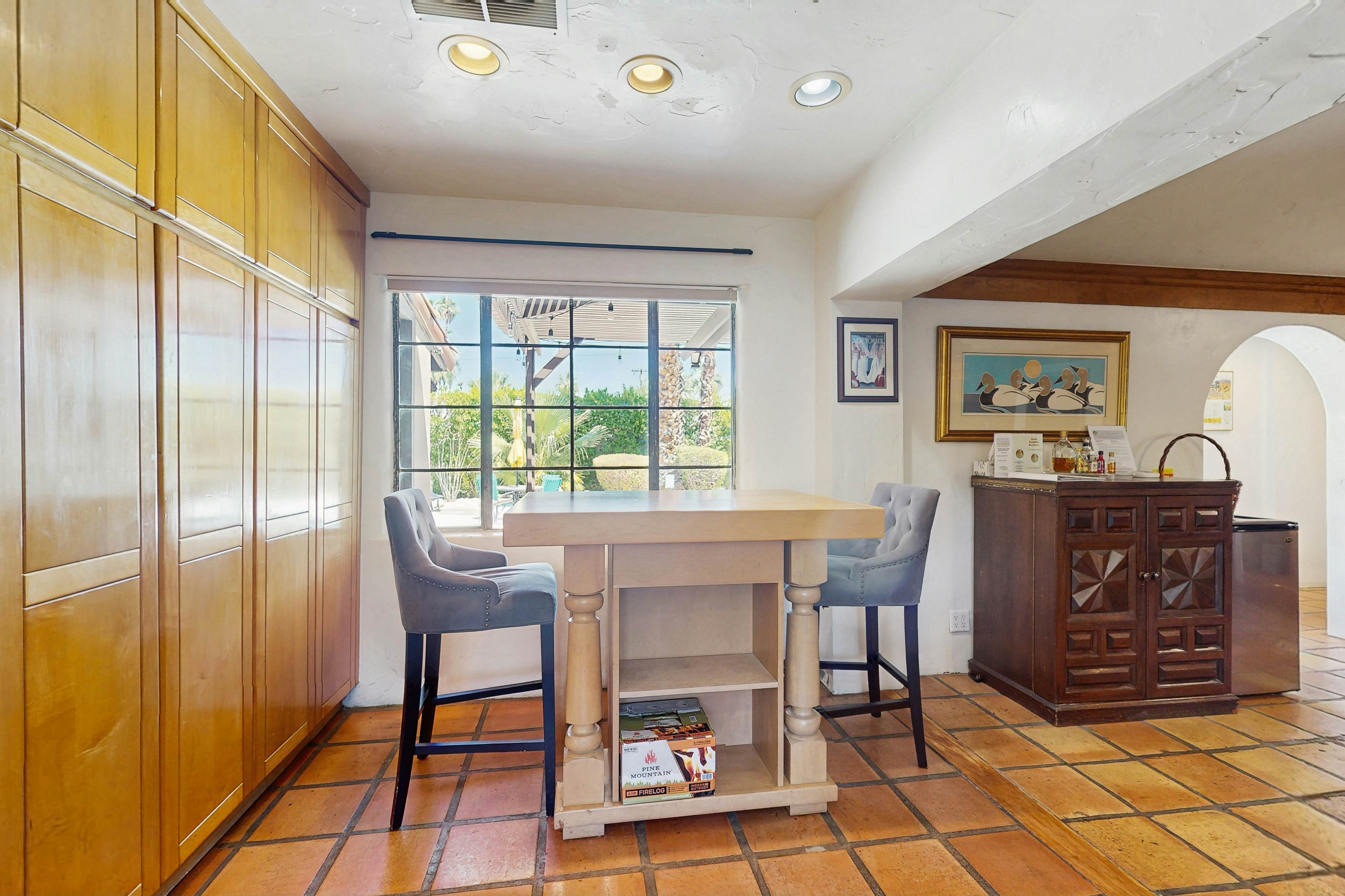 Spanish Hideaway - 4007