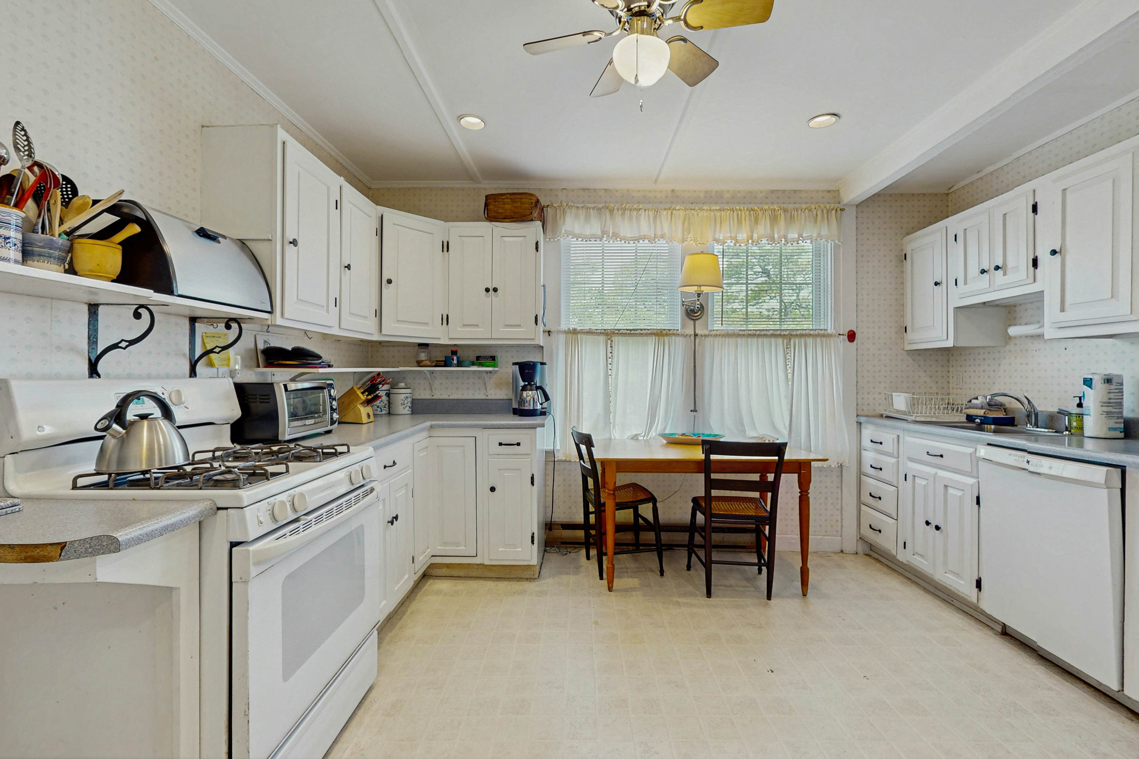 Andrews Point Ocean Home