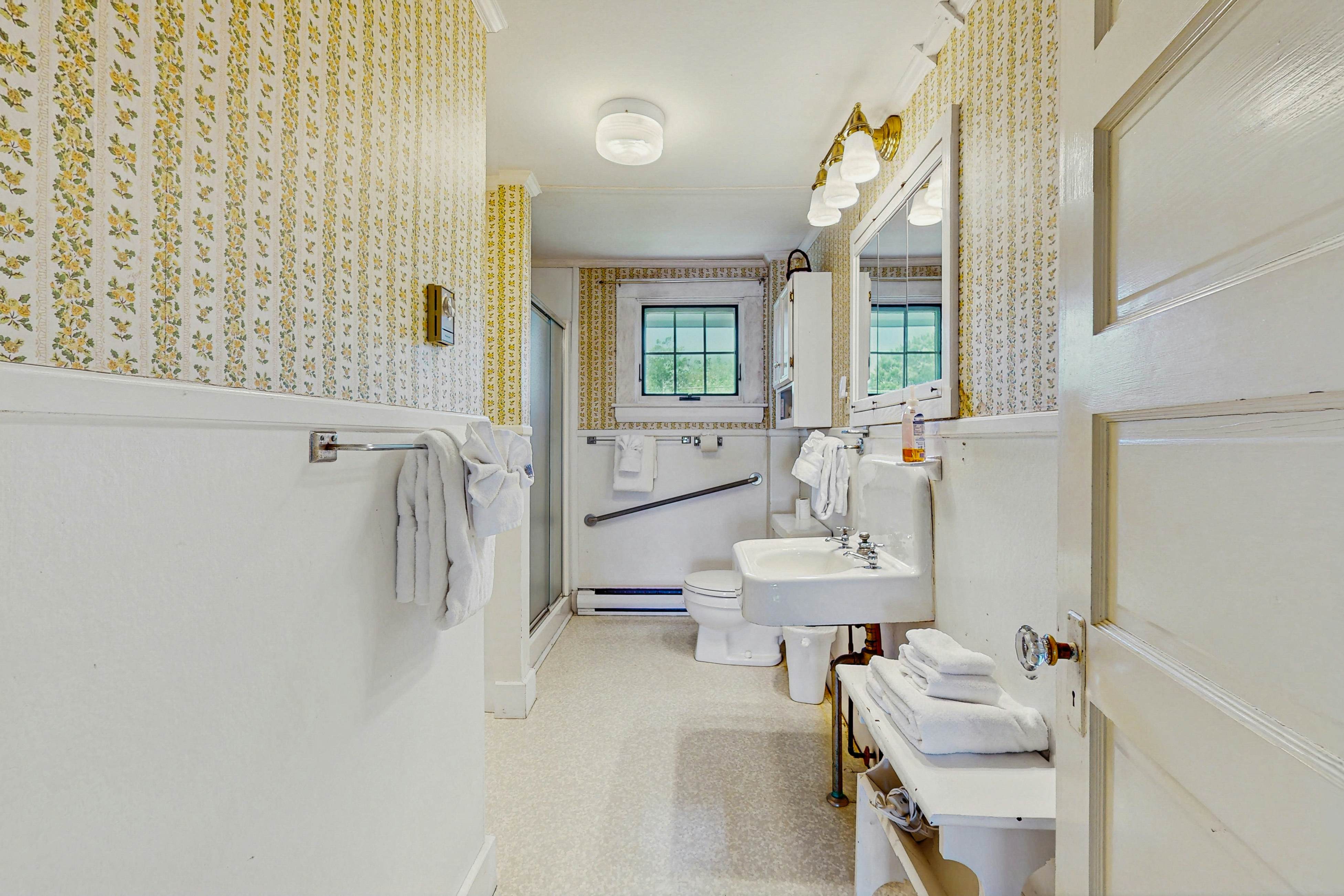 Andrews Point Ocean Home