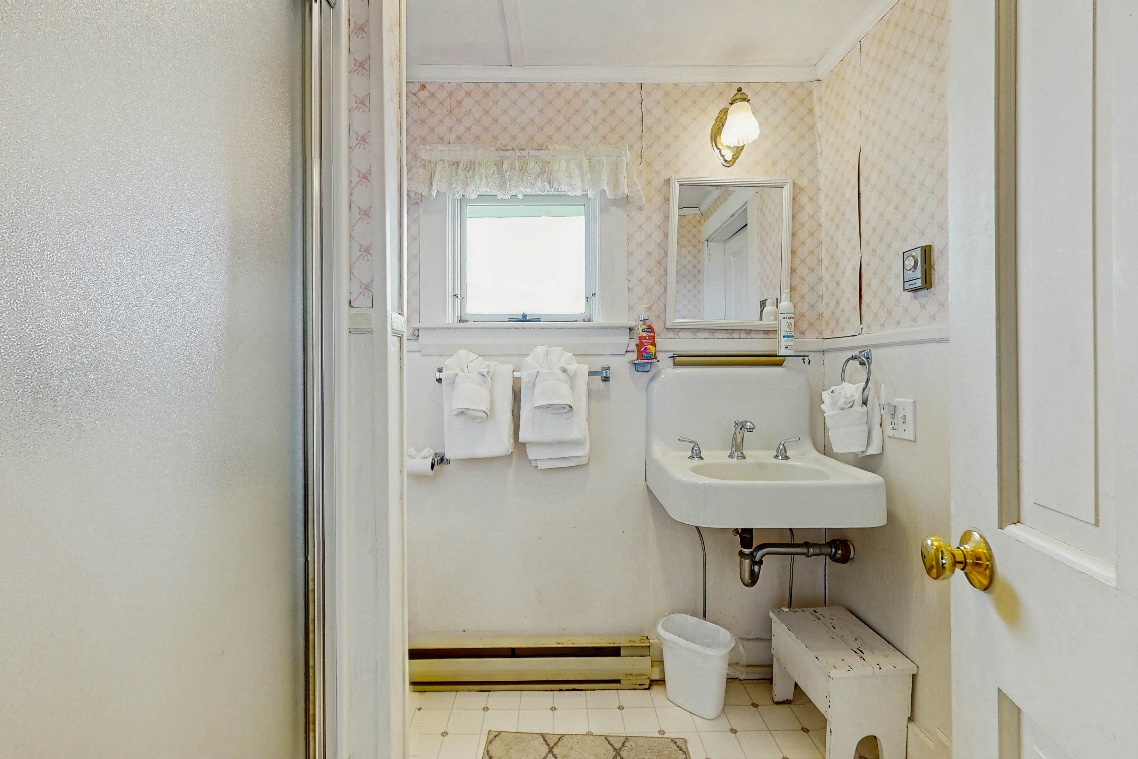 Andrews Point Ocean Home