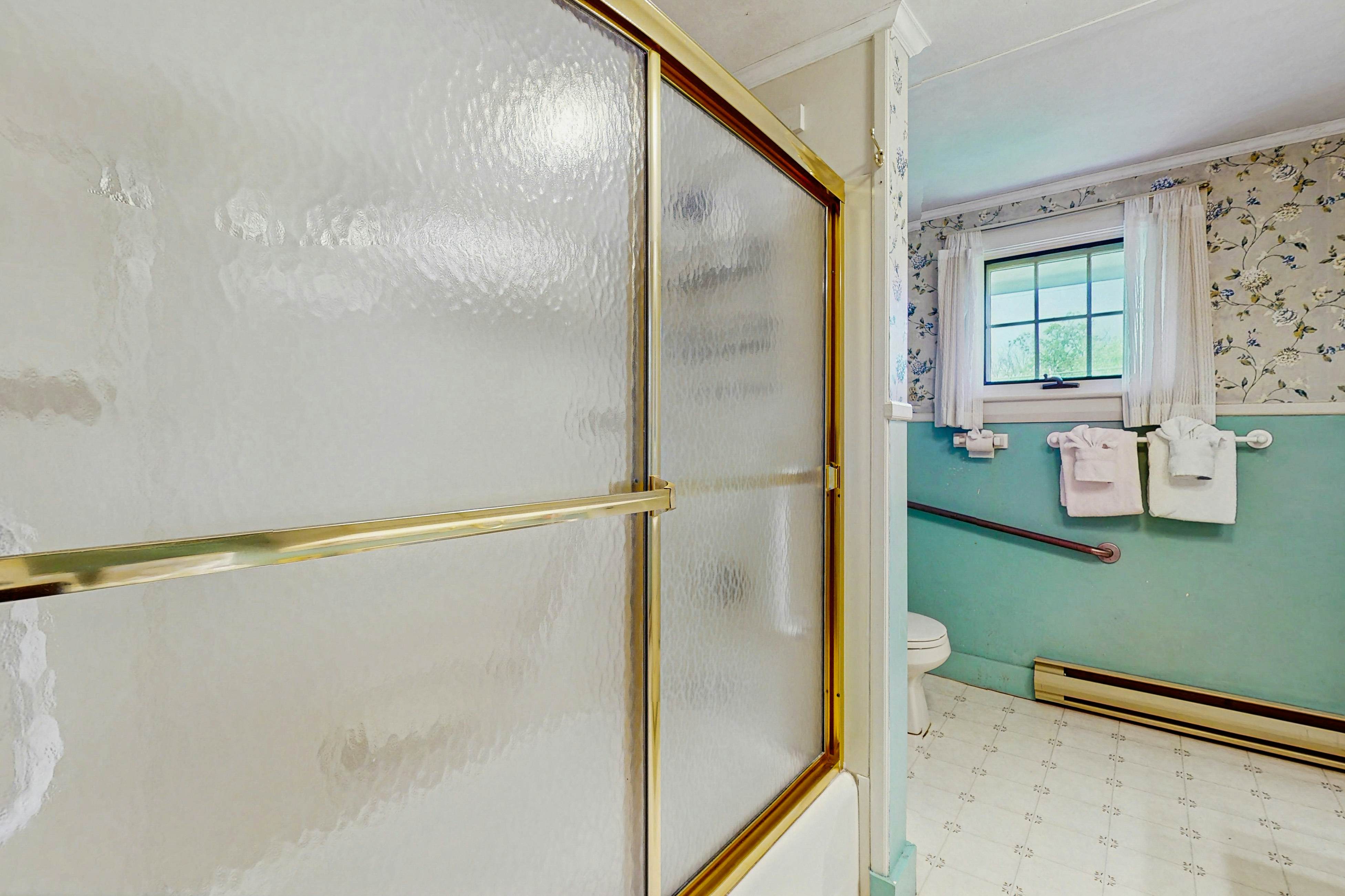 Andrews Point Ocean Home