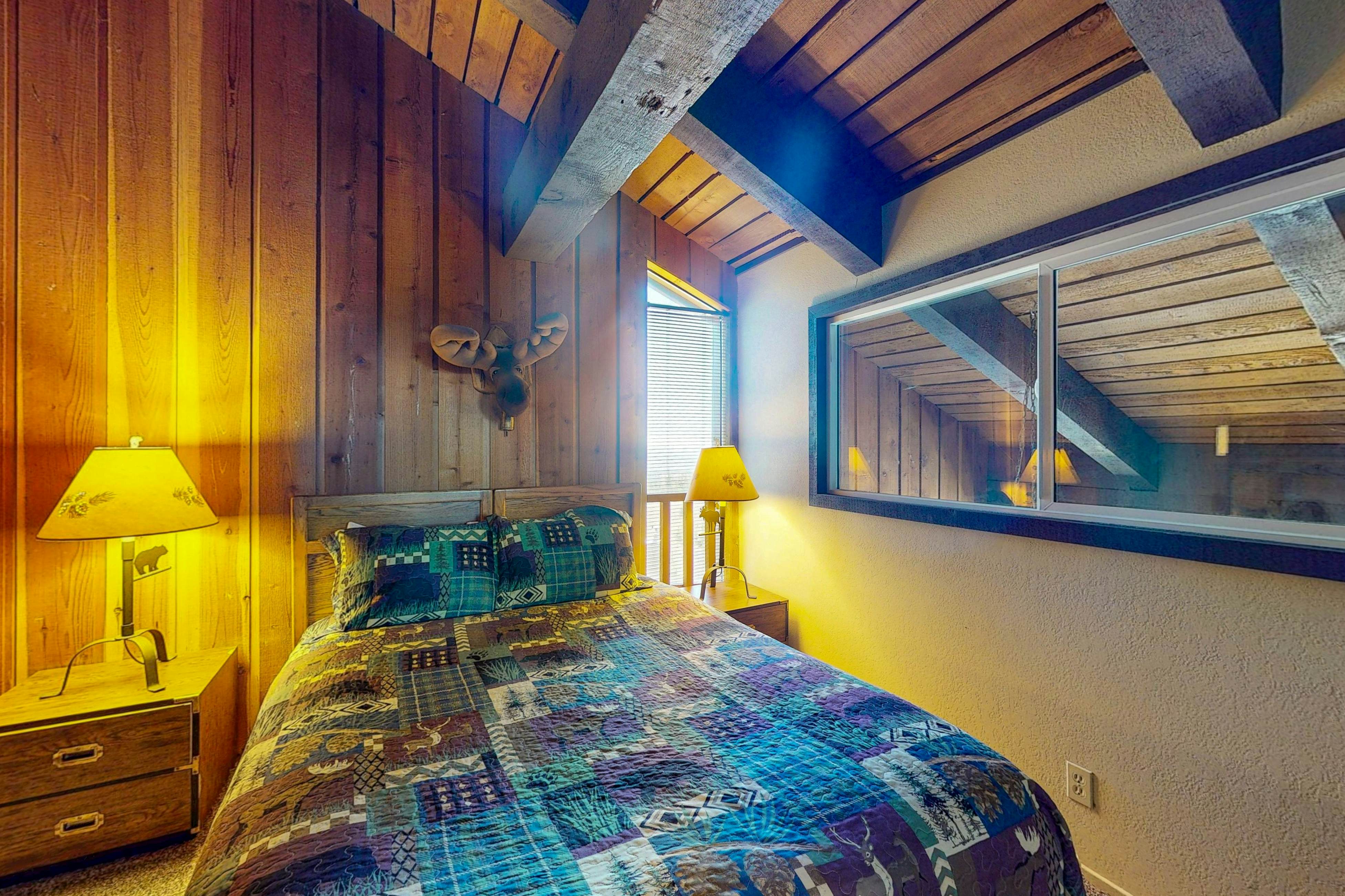 Mammoth Ski & Racquet 131 N