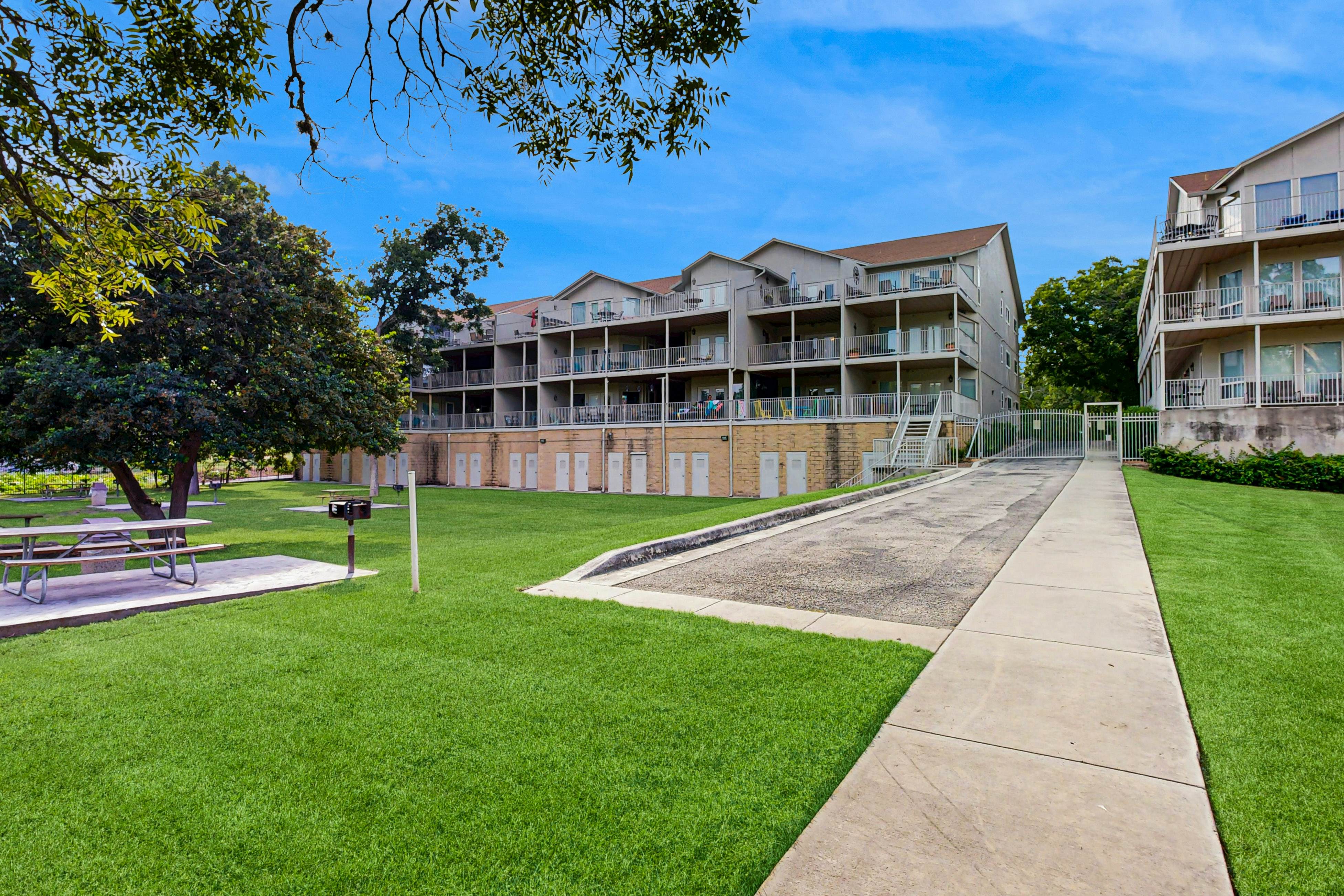 Water Wheel Resort Condo G202