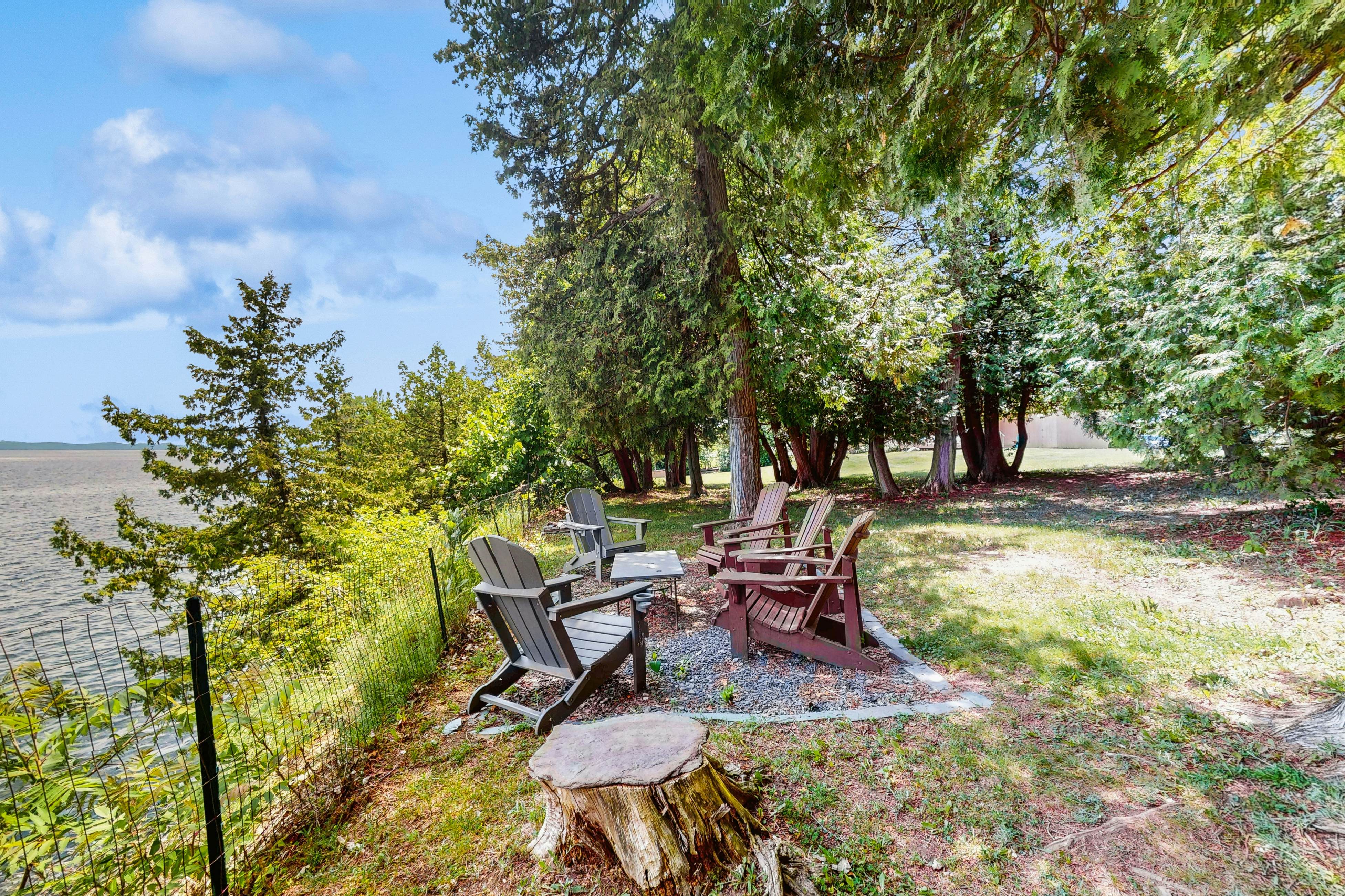 Rockledge Cedar Retreat