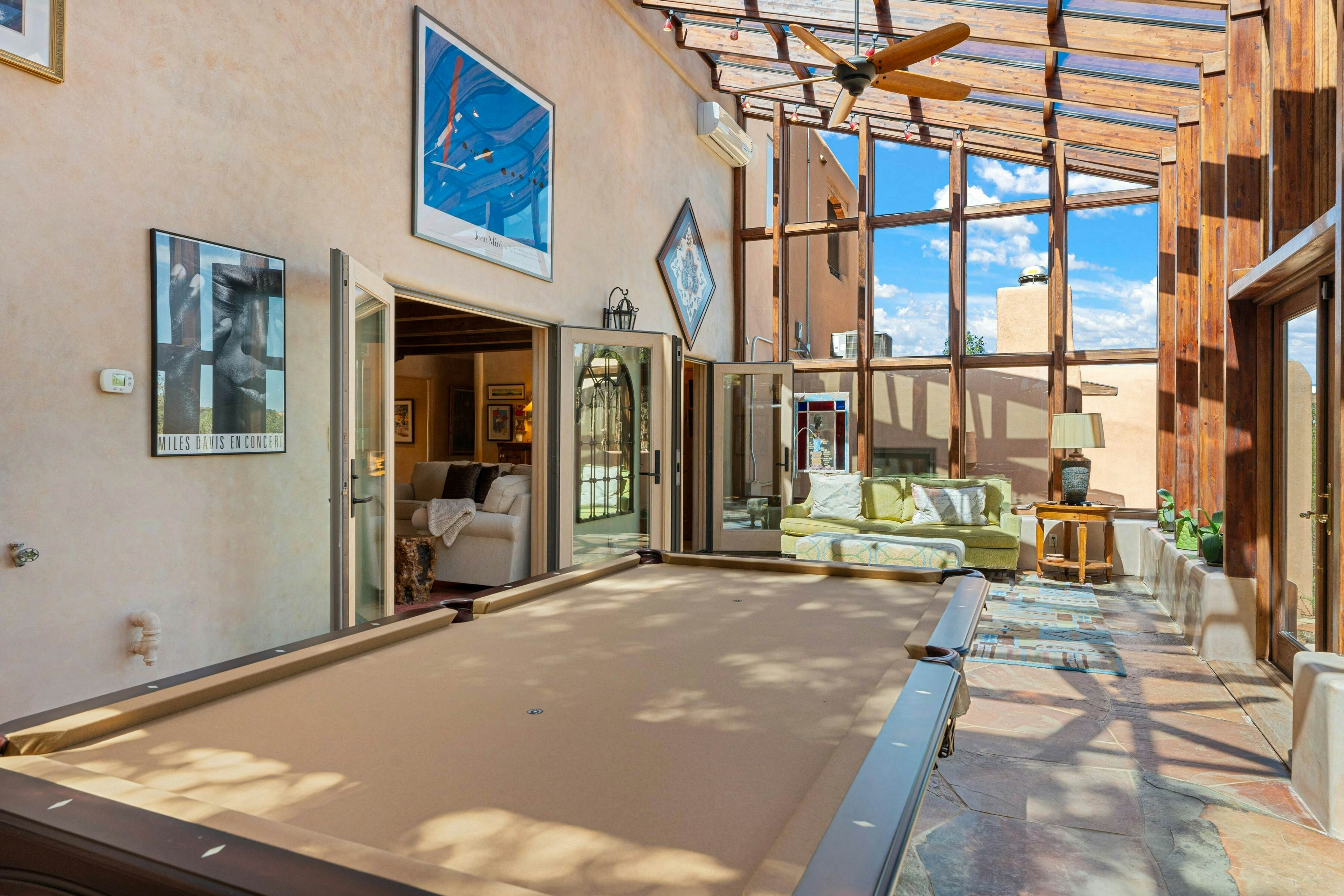 Copper Canyon Roads Estate - 30-night minimum