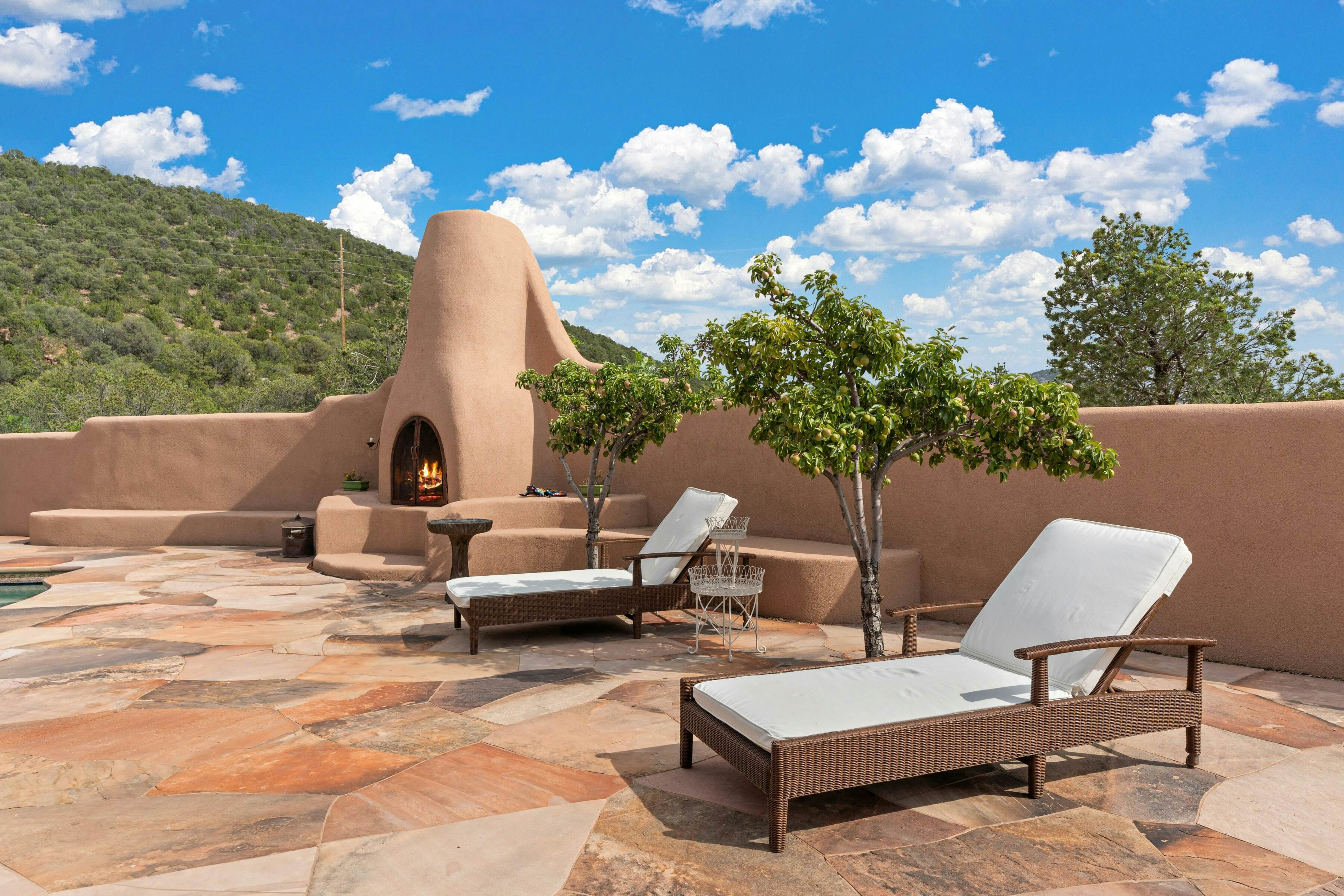 Copper Canyon Roads Estate - 30-night minimum