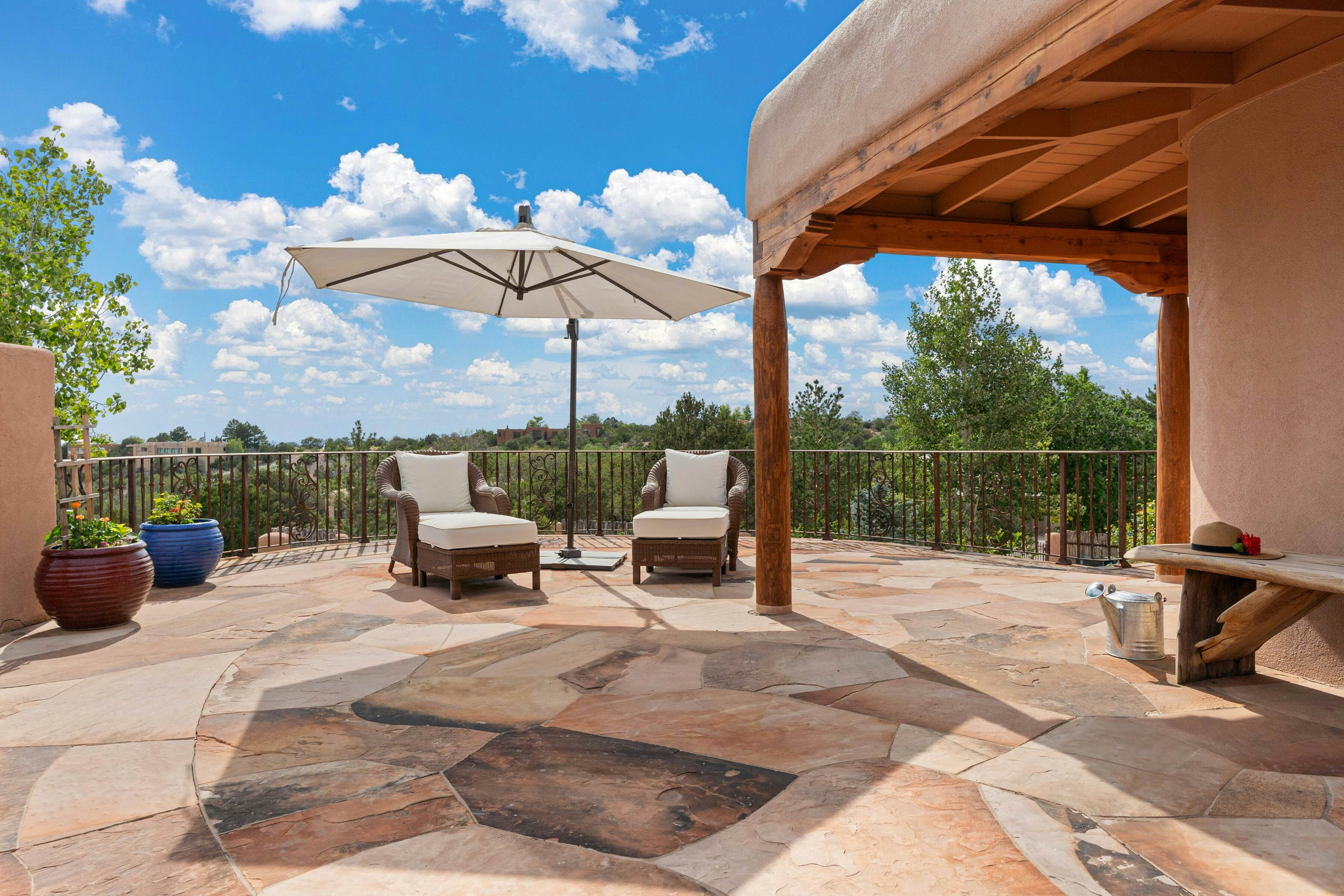 Copper Canyon Roads Estate - 30-night minimum