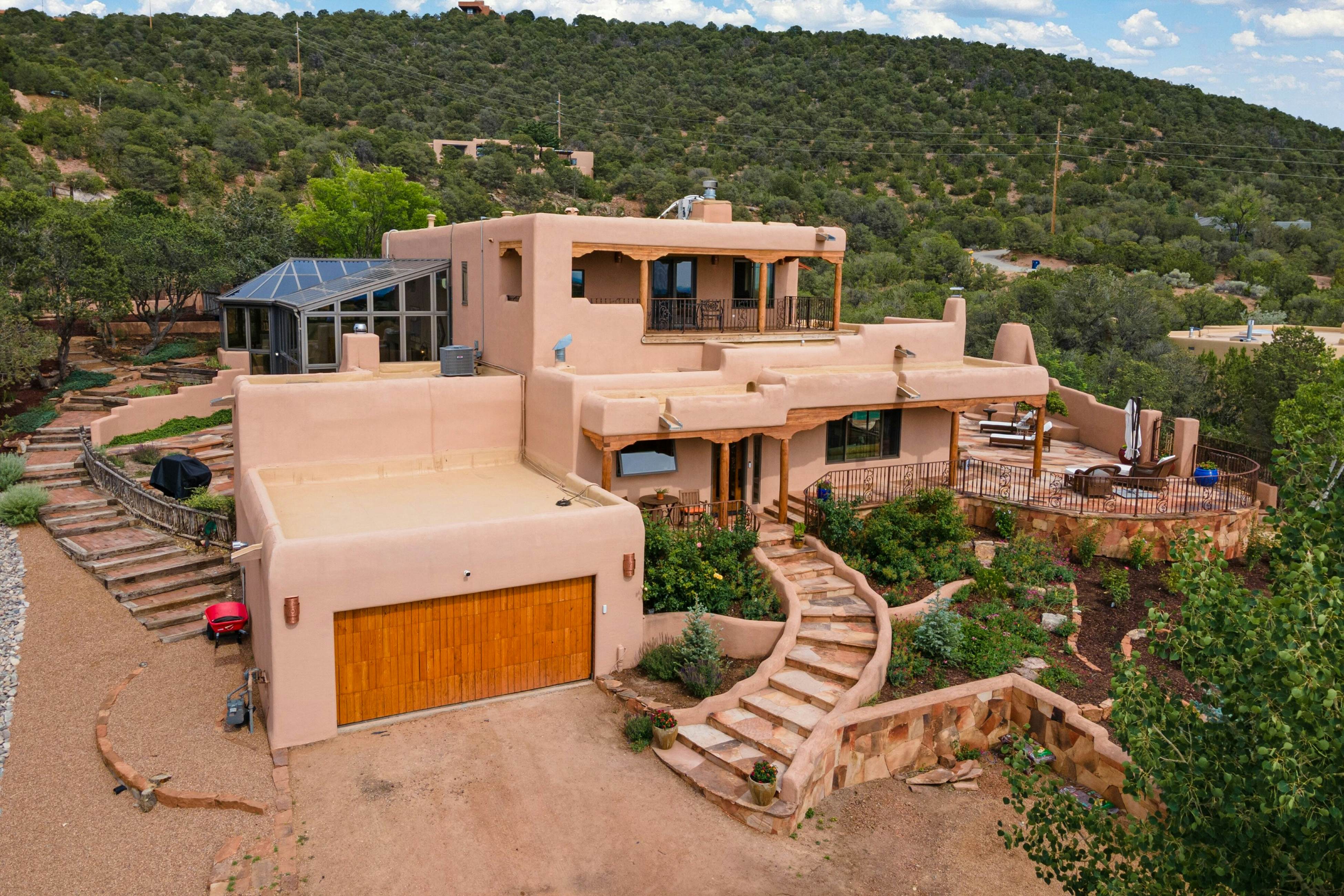 Copper Canyon Roads Estate - 30-night minimum