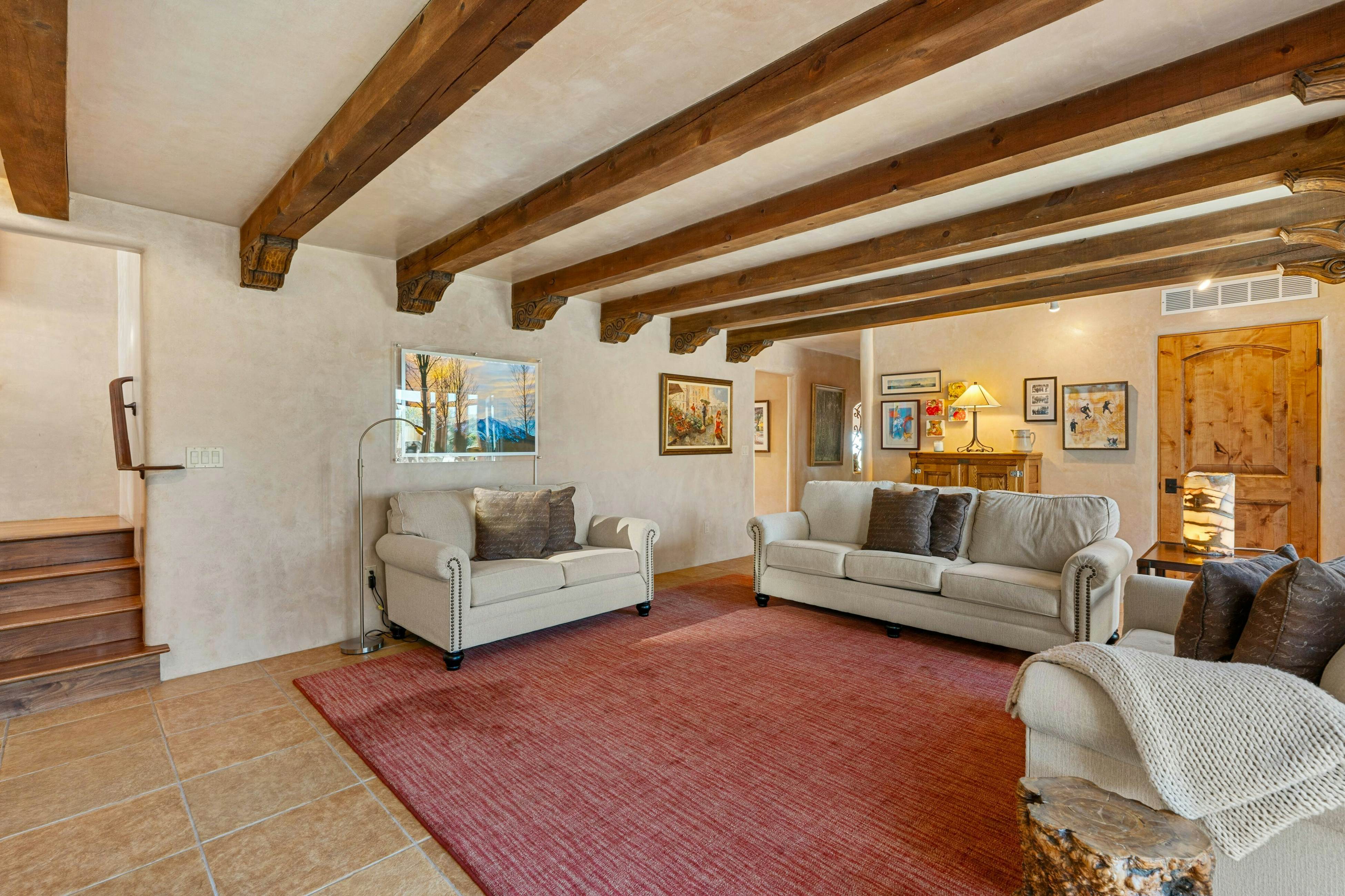 Copper Canyon Roads Estate - 30-night minimum