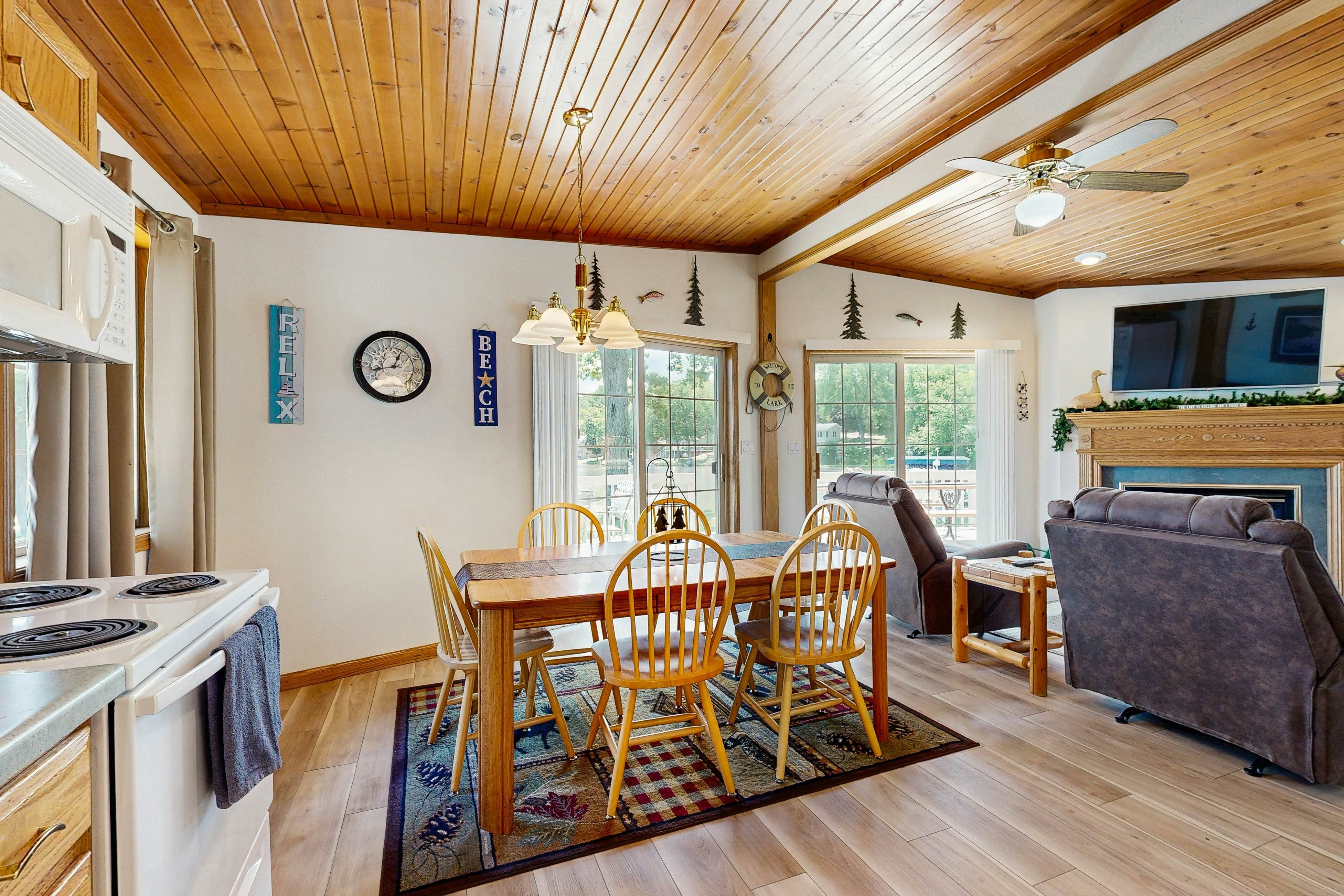 Thunderbird Resort Condo, Unit 1050D - Panoramic Views