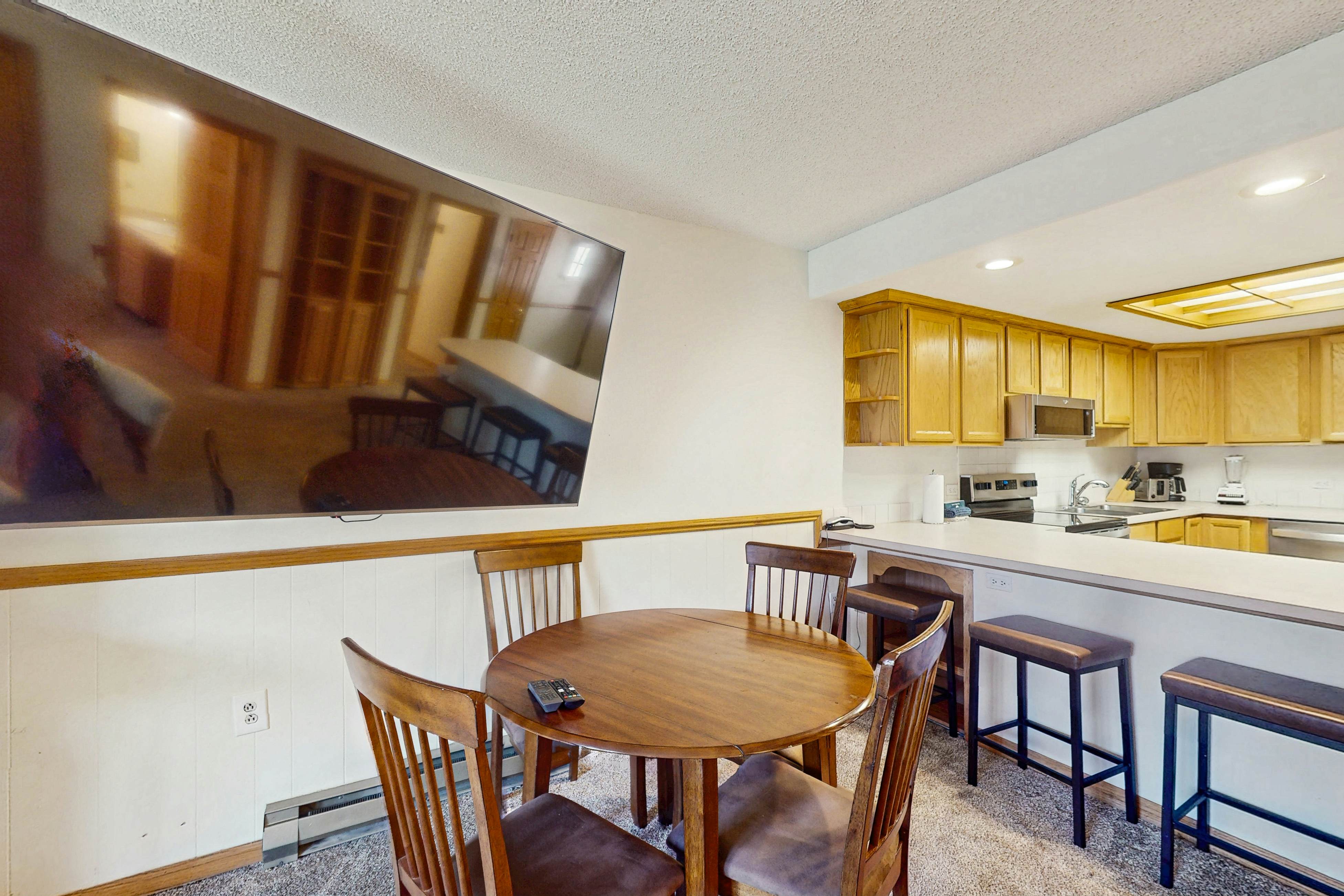 Snowdance Condominiums  A101