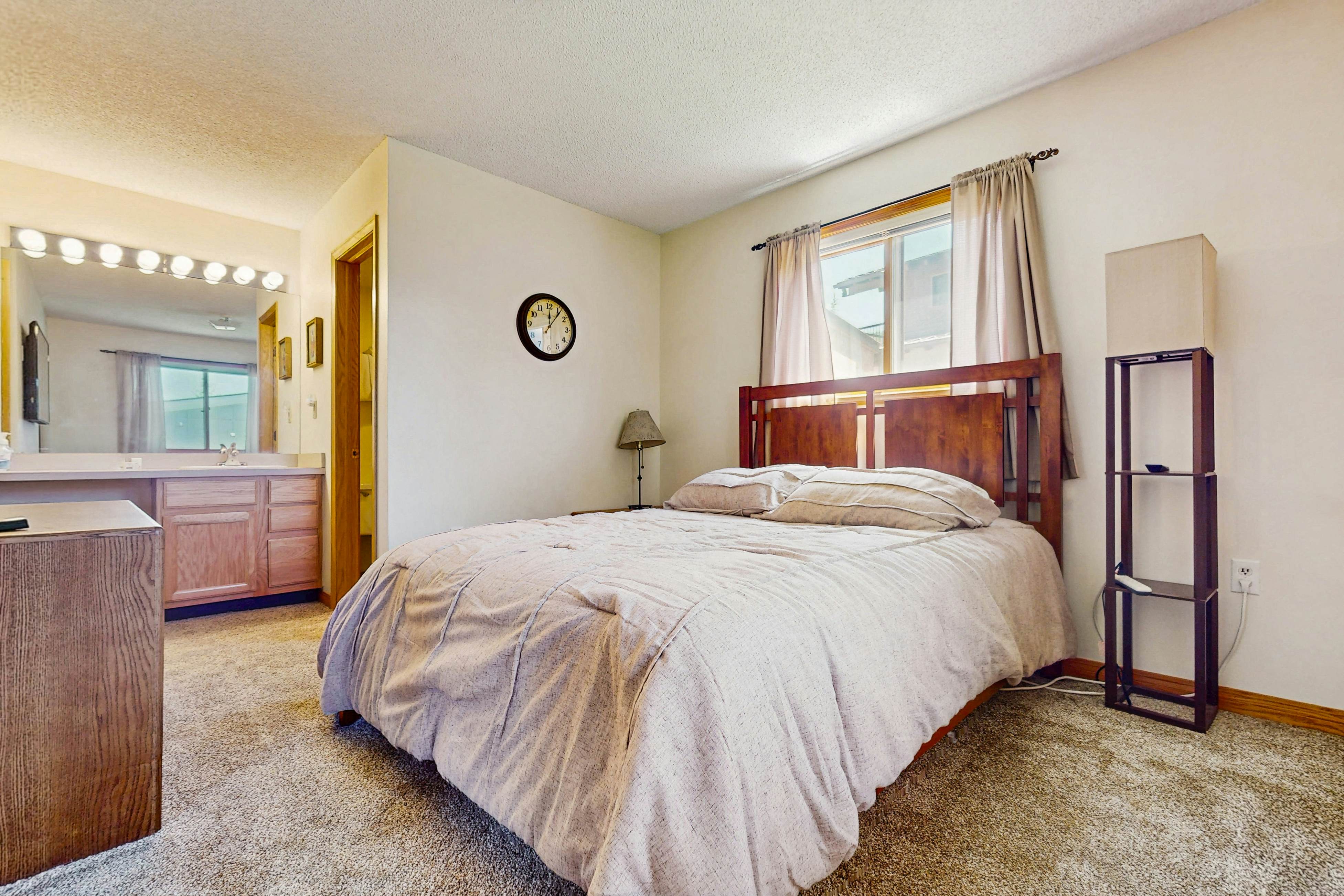 Snowdance Condominiums  A101