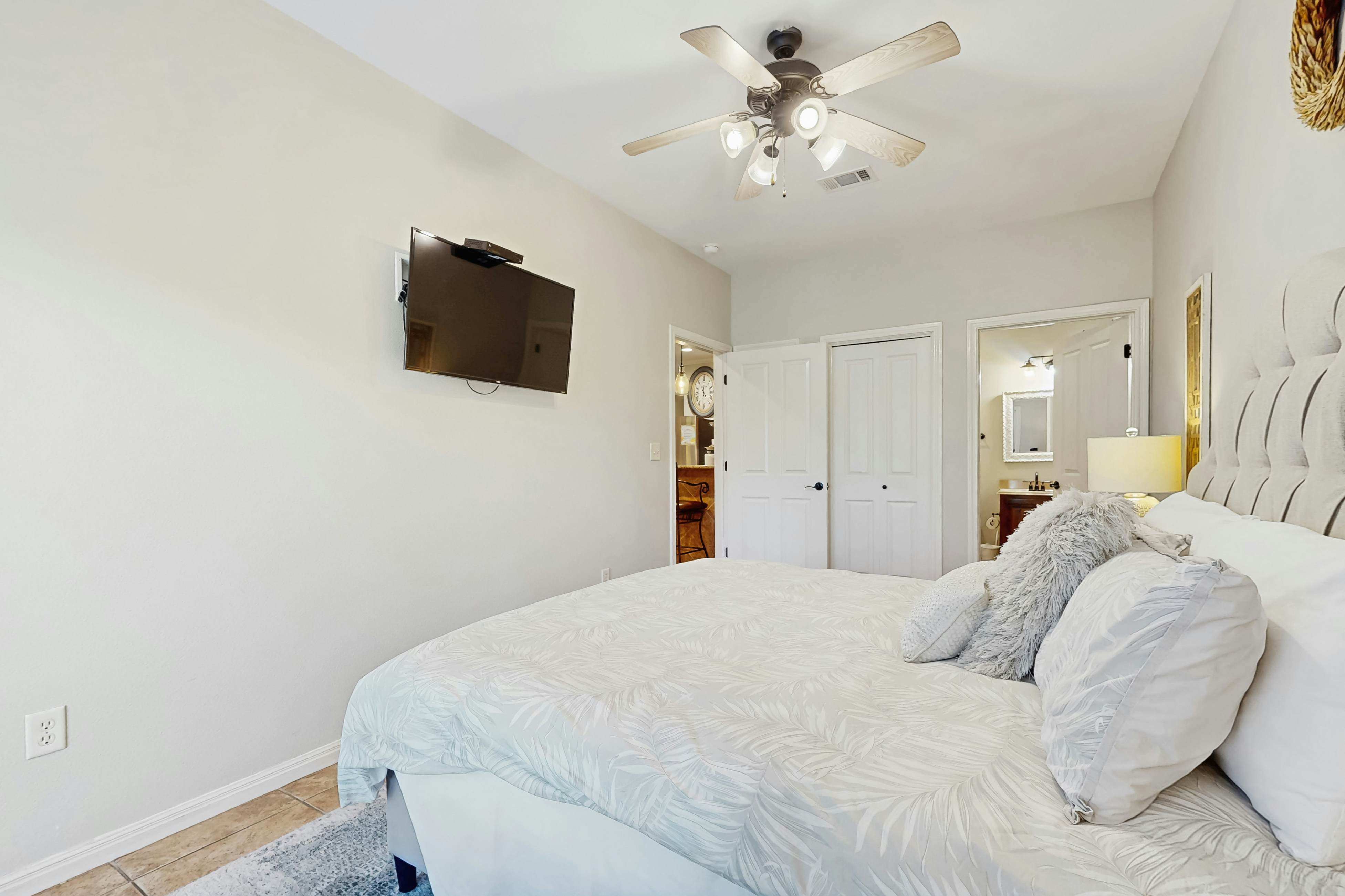  Gruene Envy - Unit 107 (The Village at Gruene)