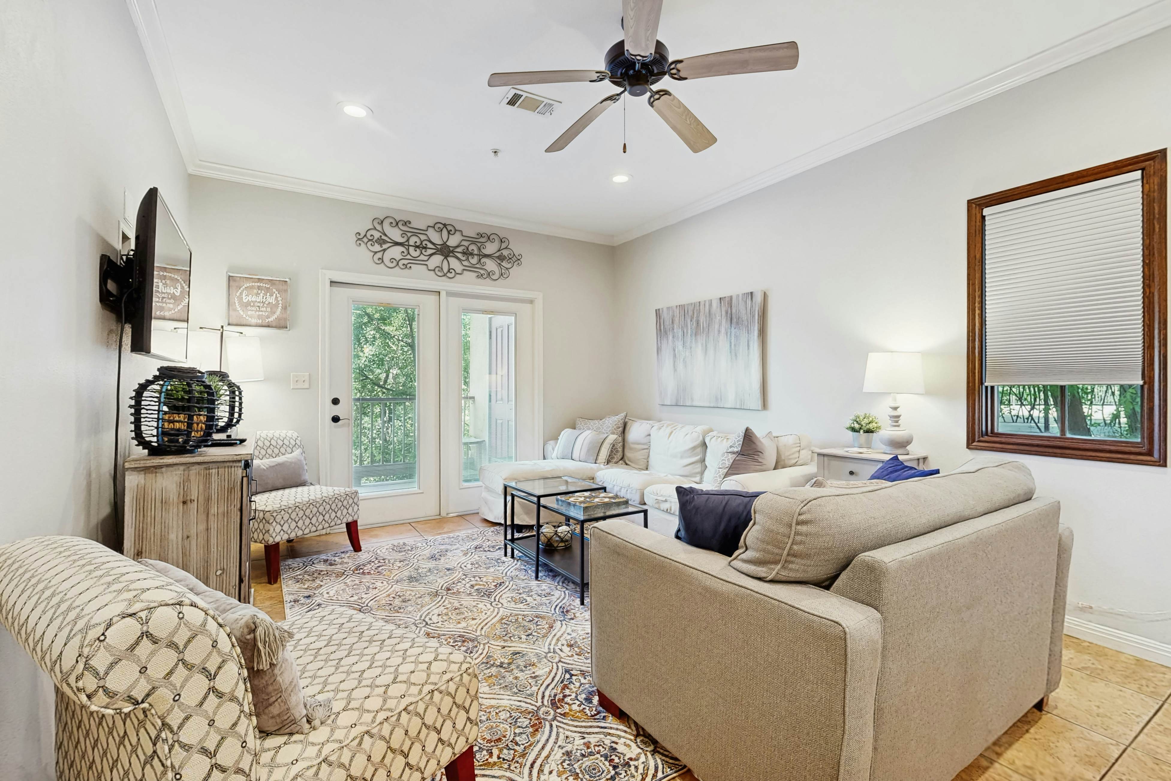  Gruene Envy - Unit 107 (The Village at Gruene)