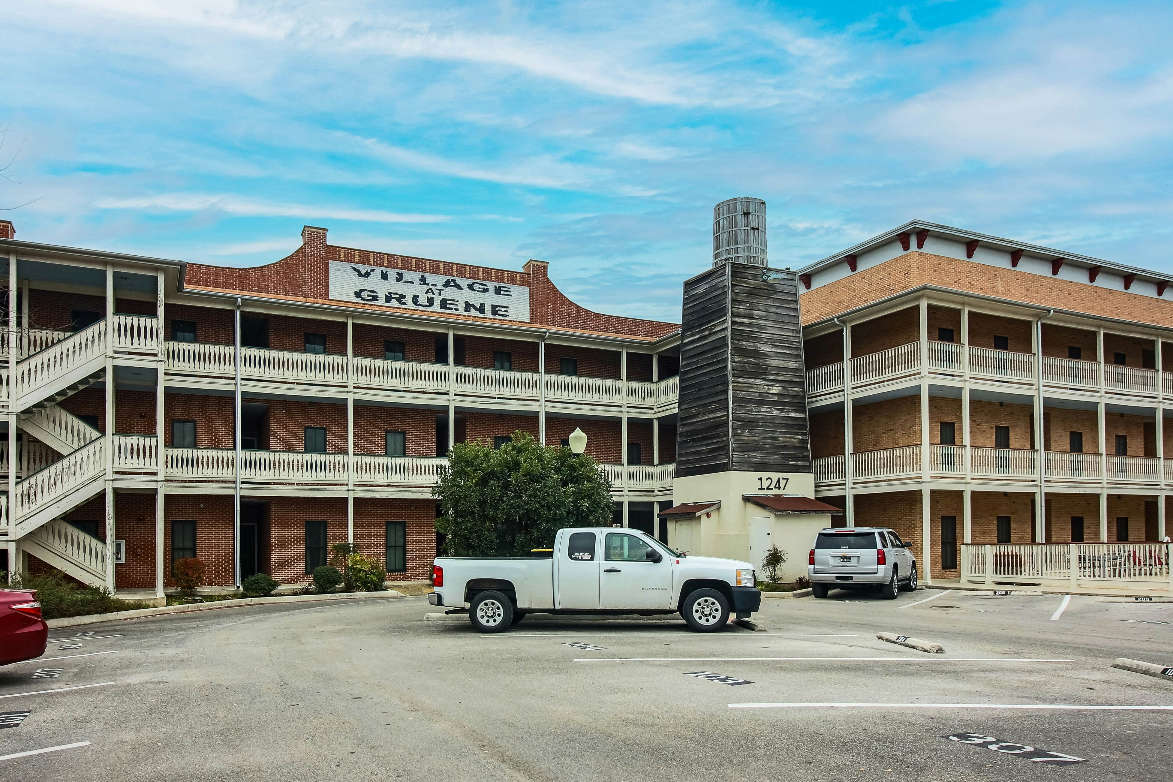  Gruene Envy - Unit 107 (The Village at Gruene)