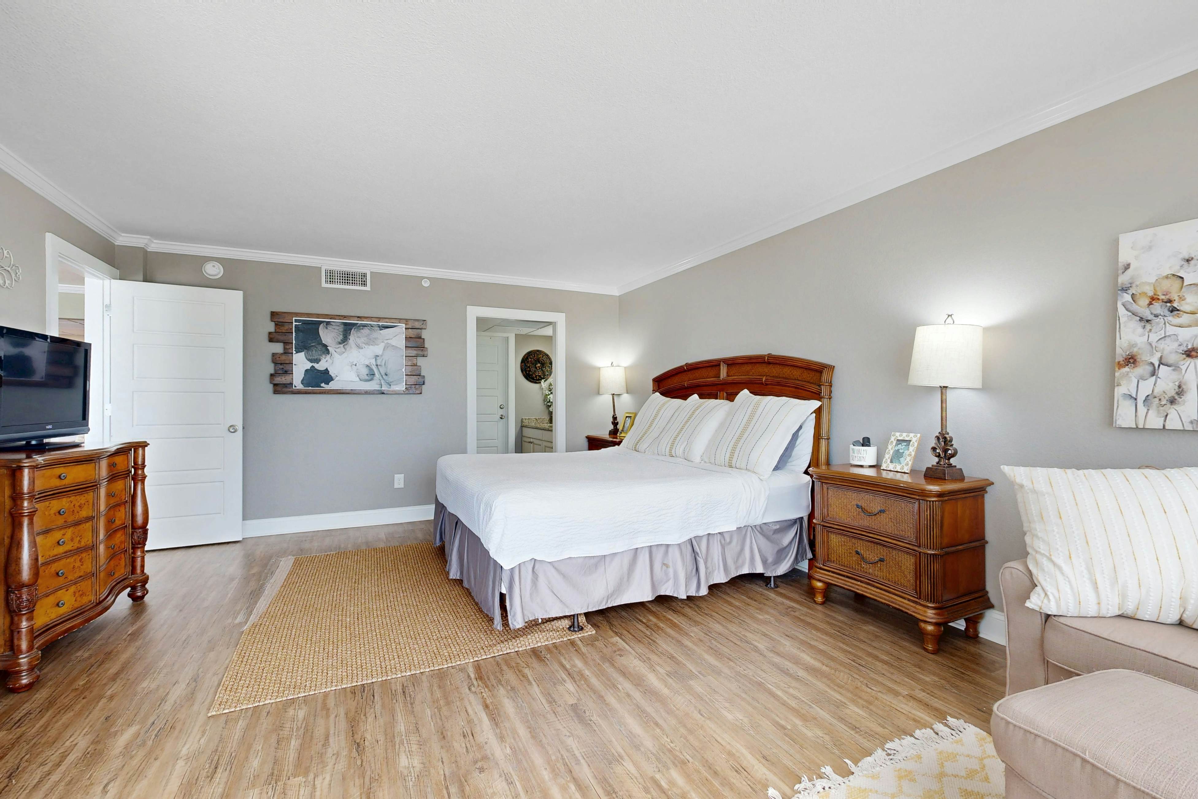 Edgewater Beach Resort 703