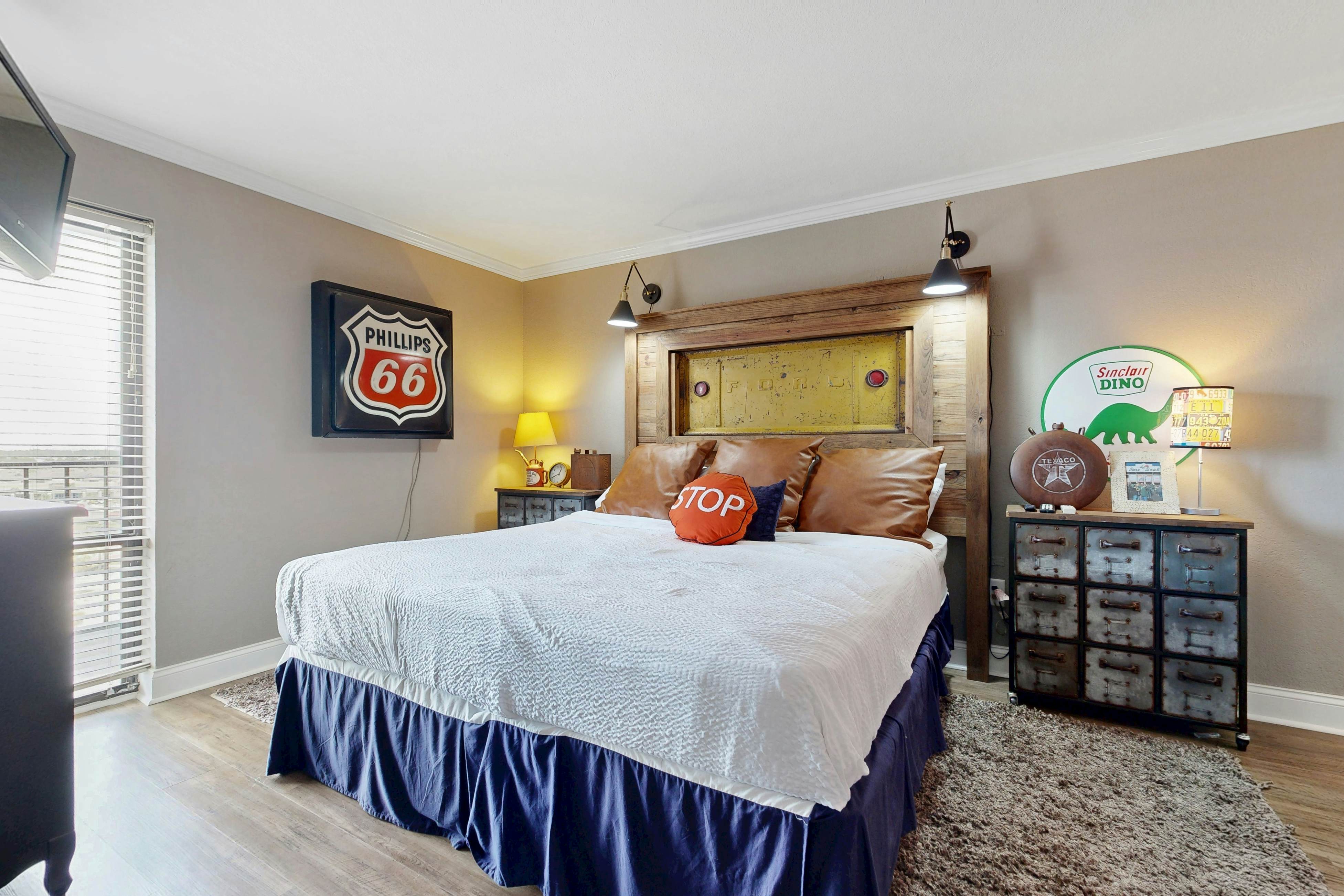 Edgewater Beach Resort 703