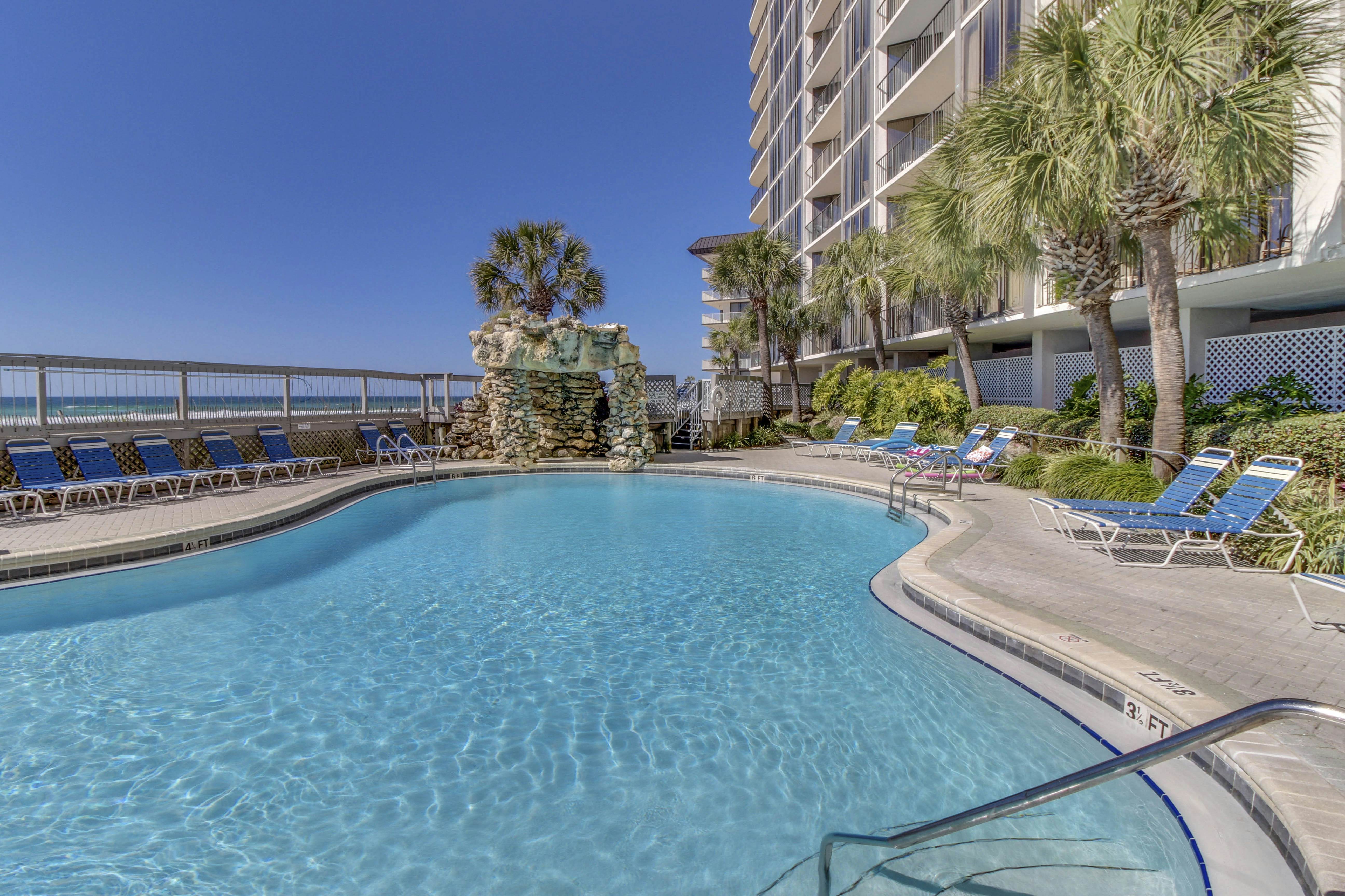 Edgewater Beach Resort 703