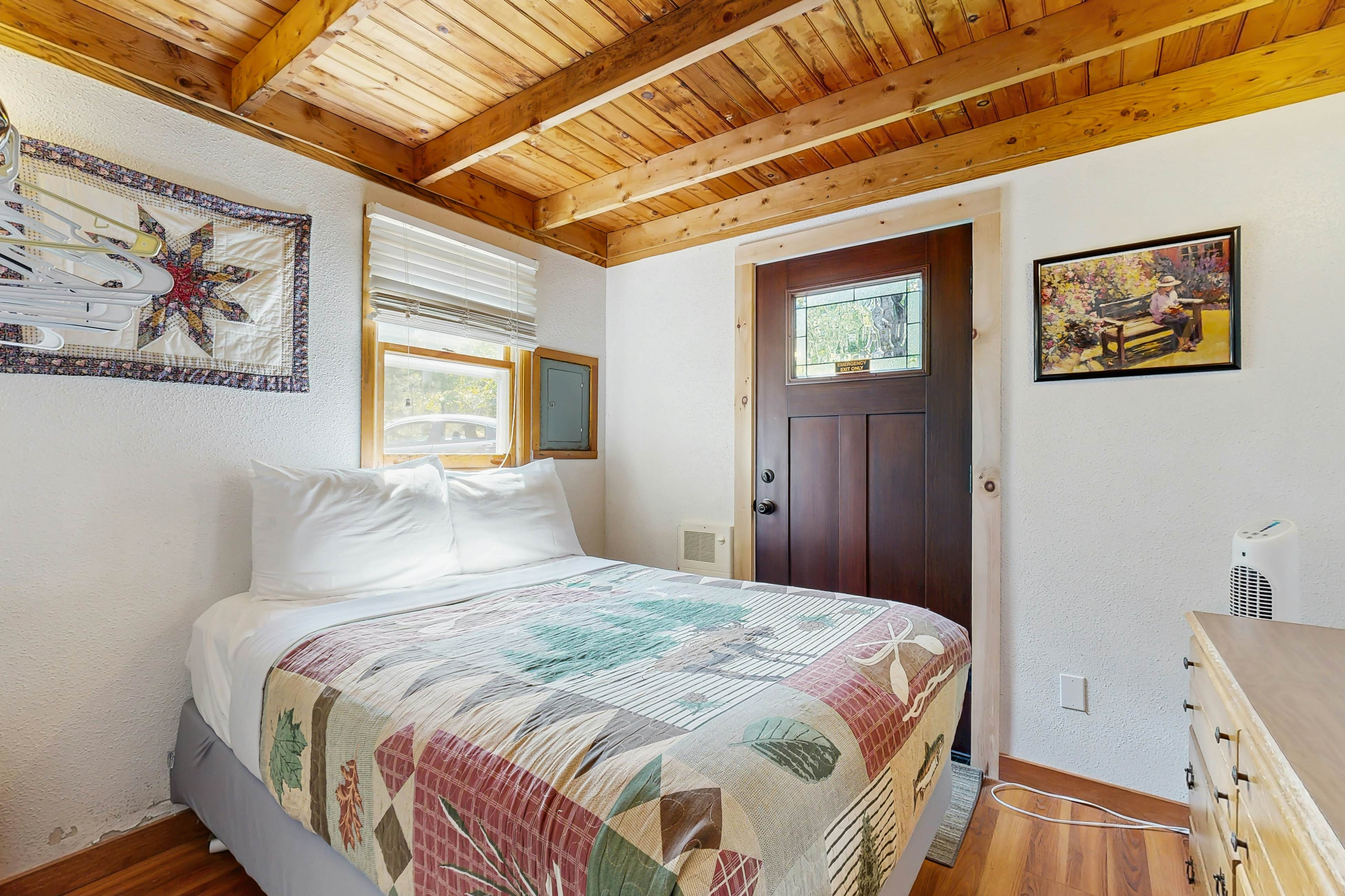 Sunset Point Mountaintop Cabin