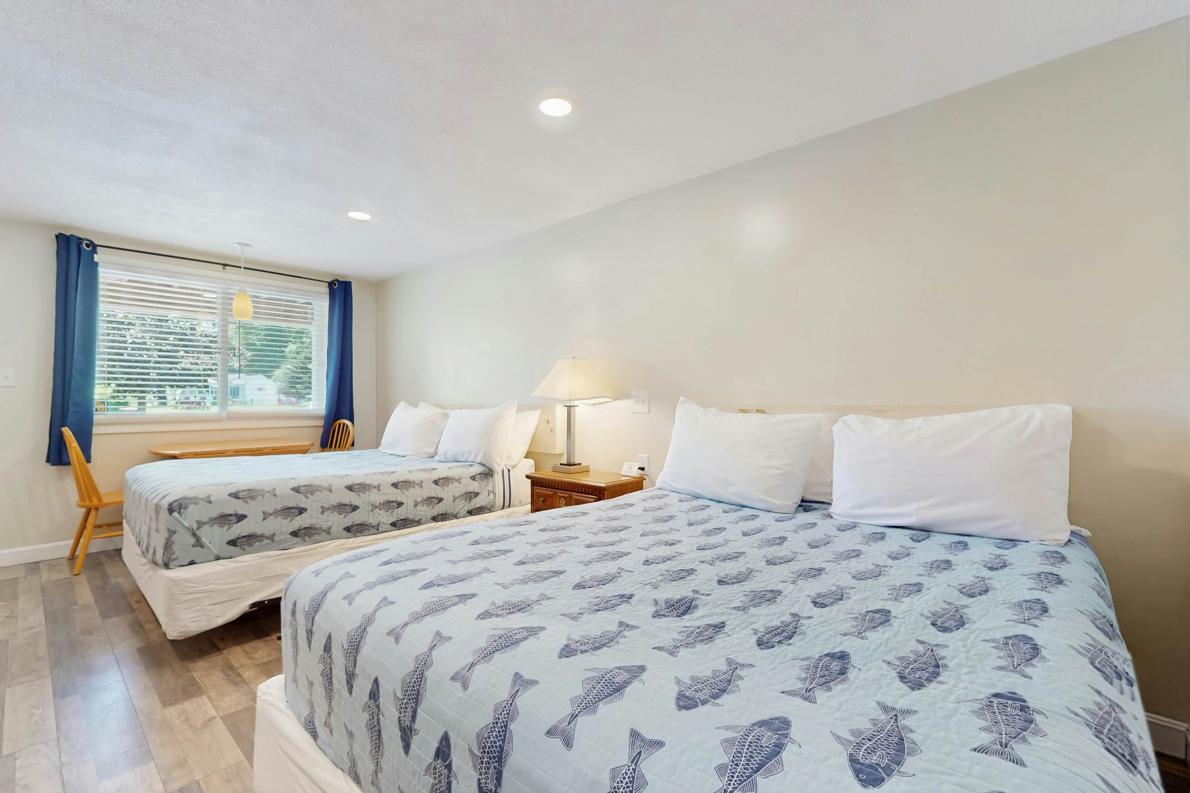 Quintessential Room by the Sea - Holiday House #M8