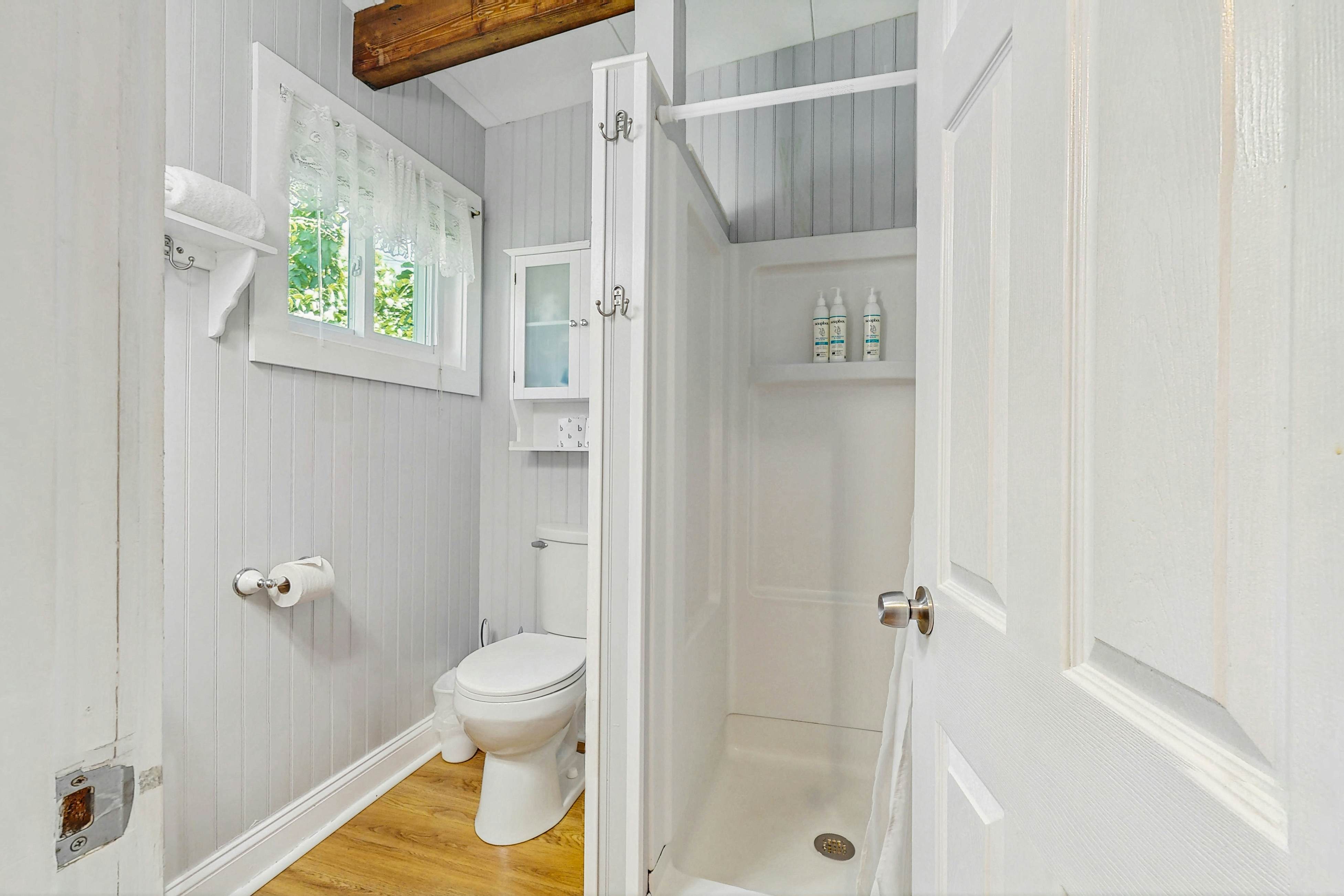 Sea Glass Escape - Holiday House M3