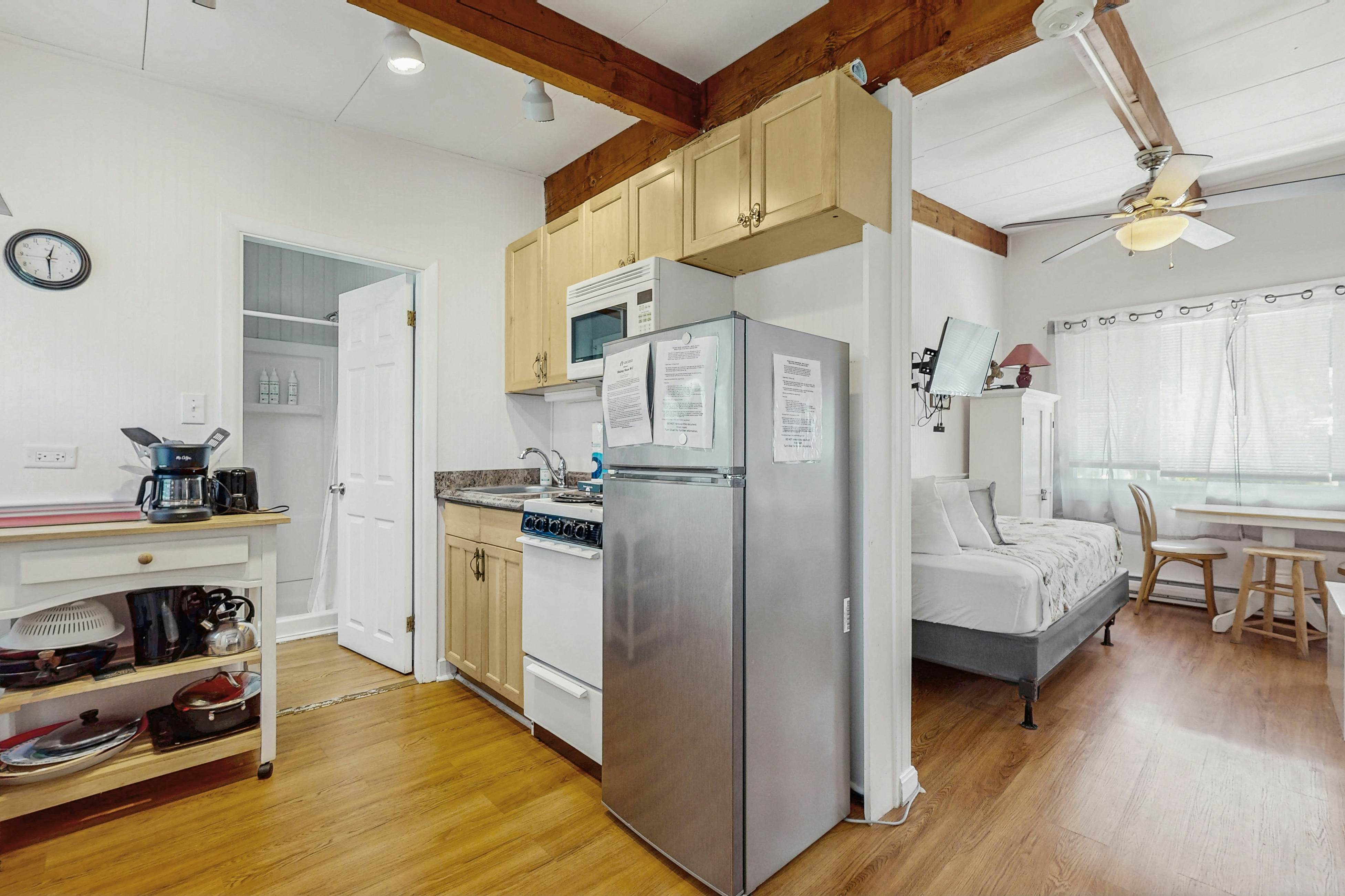 Sea Glass Escape - Holiday House M3