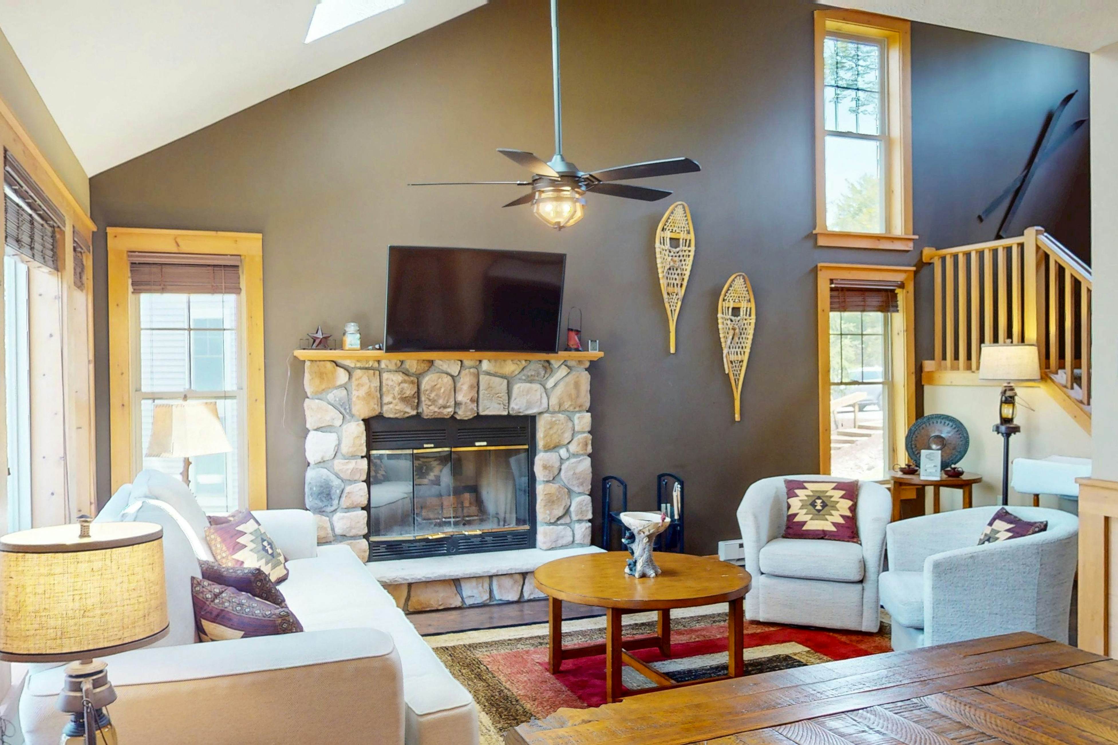 Cozy Mountain Retreat in Northridge