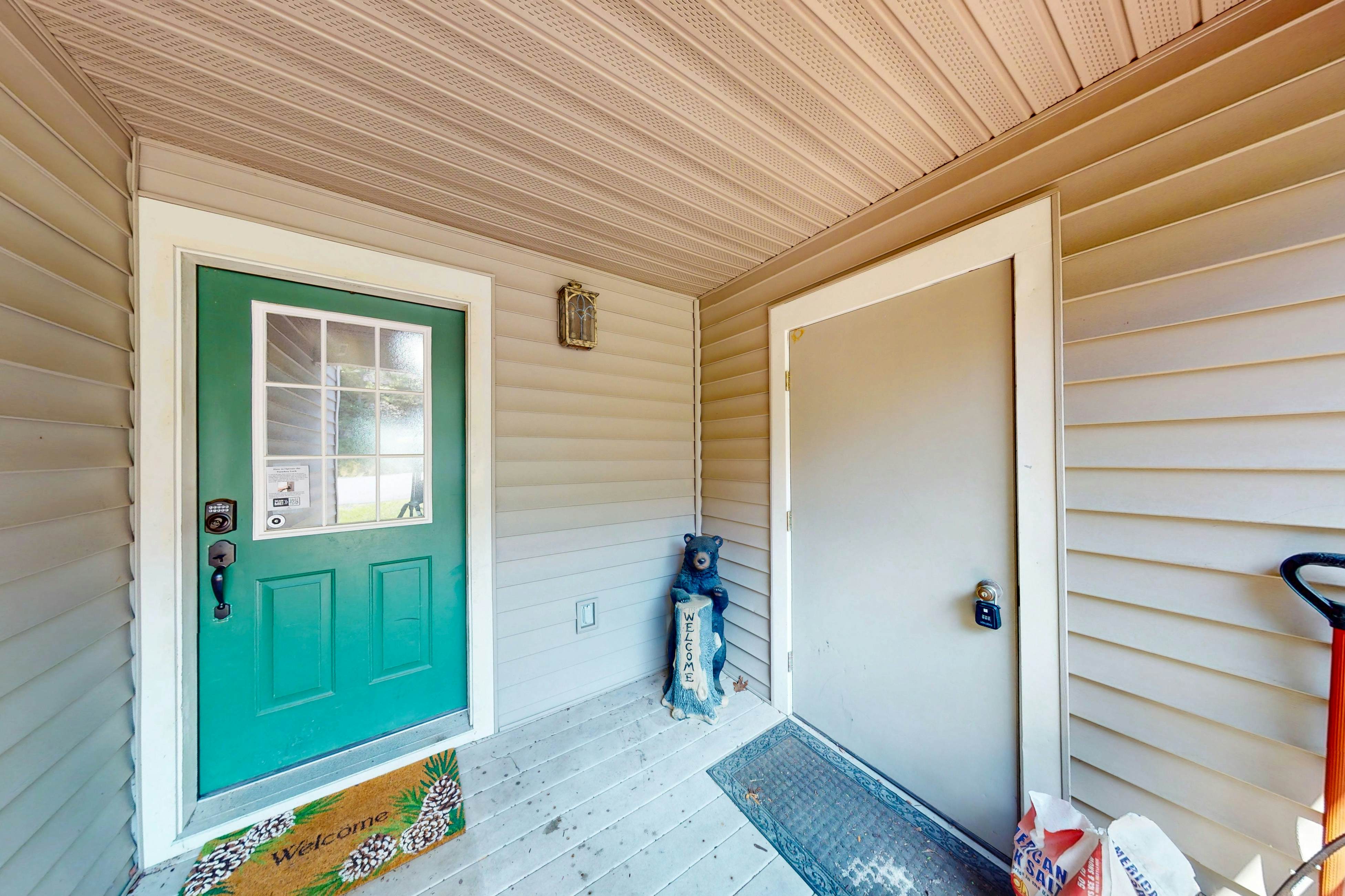 Cozy Mountain Retreat in Northridge