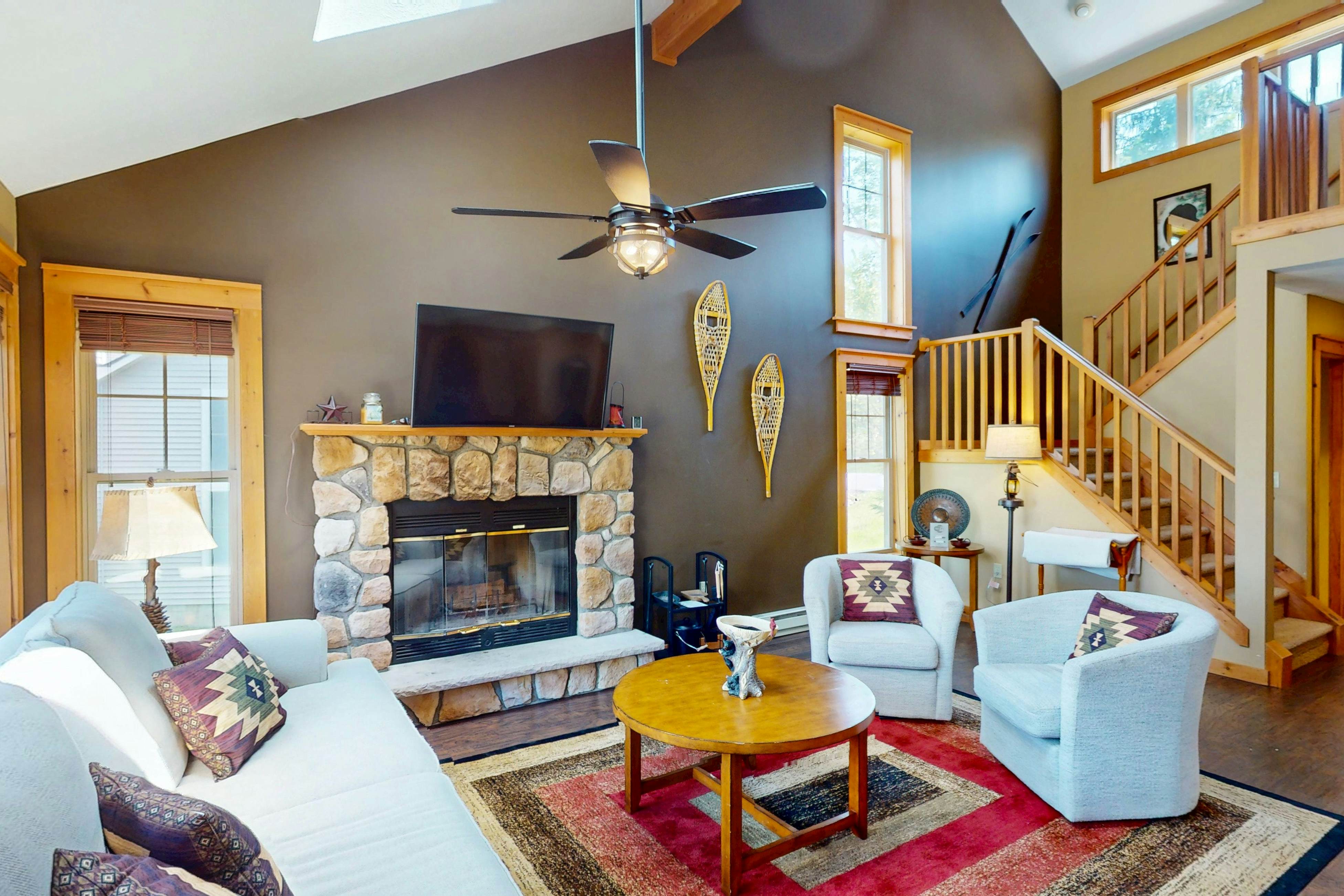 Cozy Mountain Retreat in Northridge