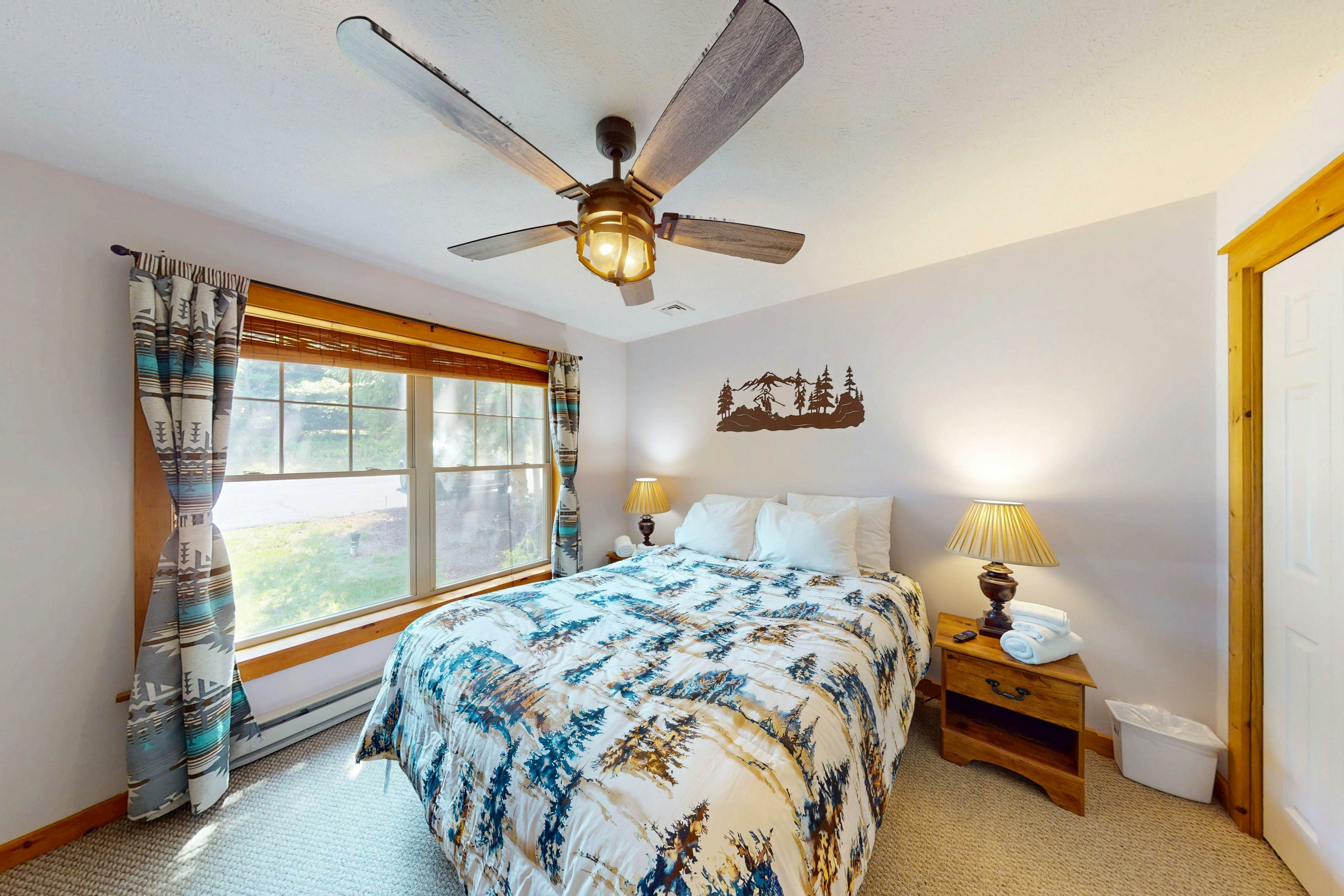 Cozy Mountain Retreat in Northridge