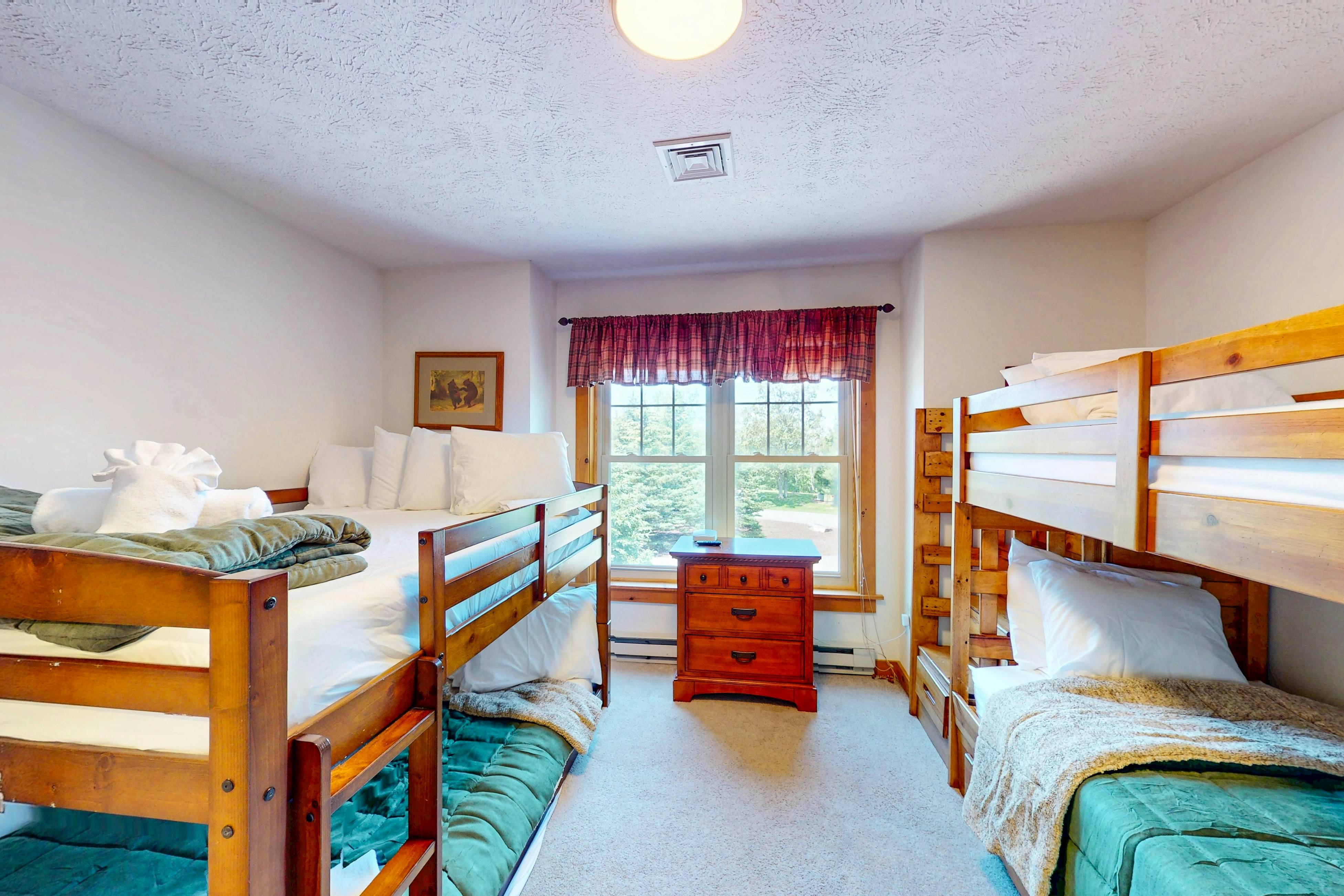 The Overlook Nook in Northridge