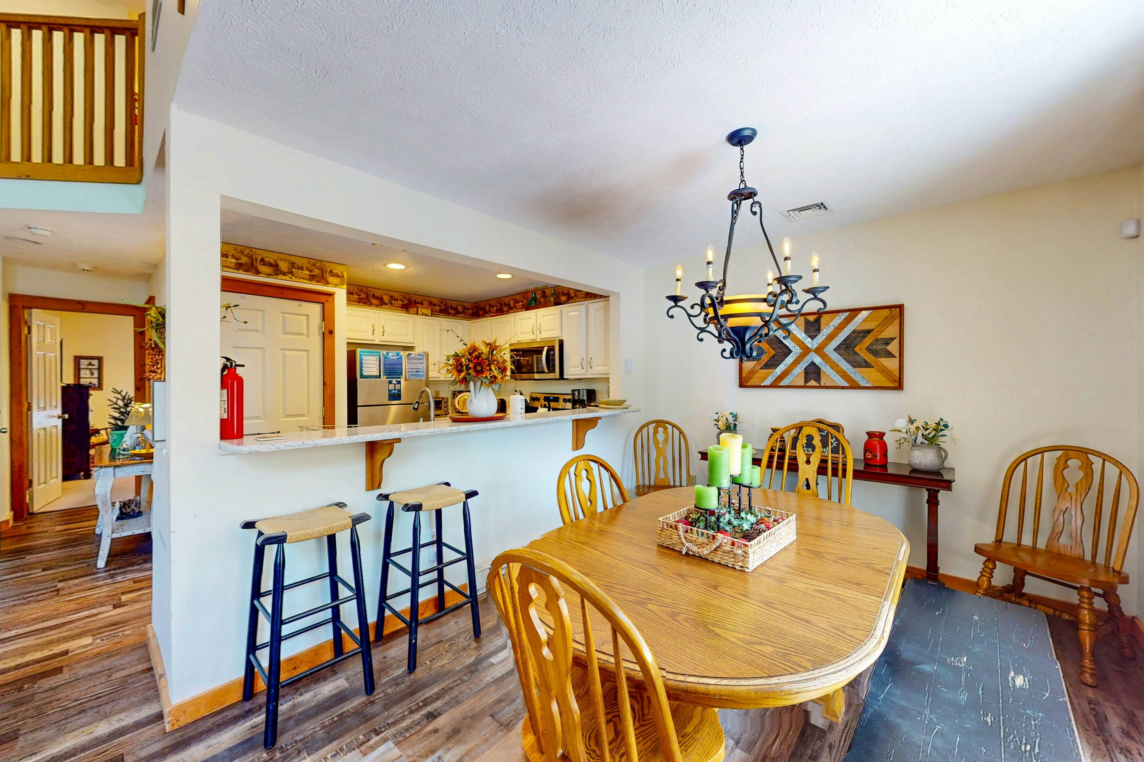 The Overlook Nook in Northridge