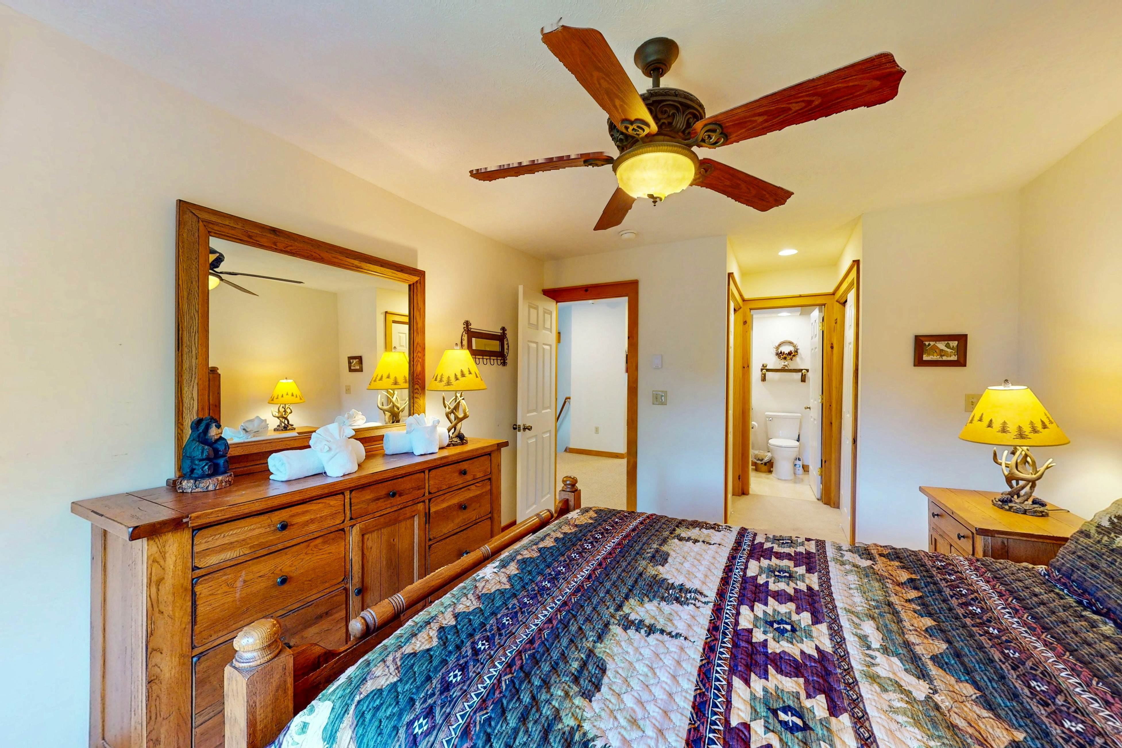 The Overlook Nook in Northridge