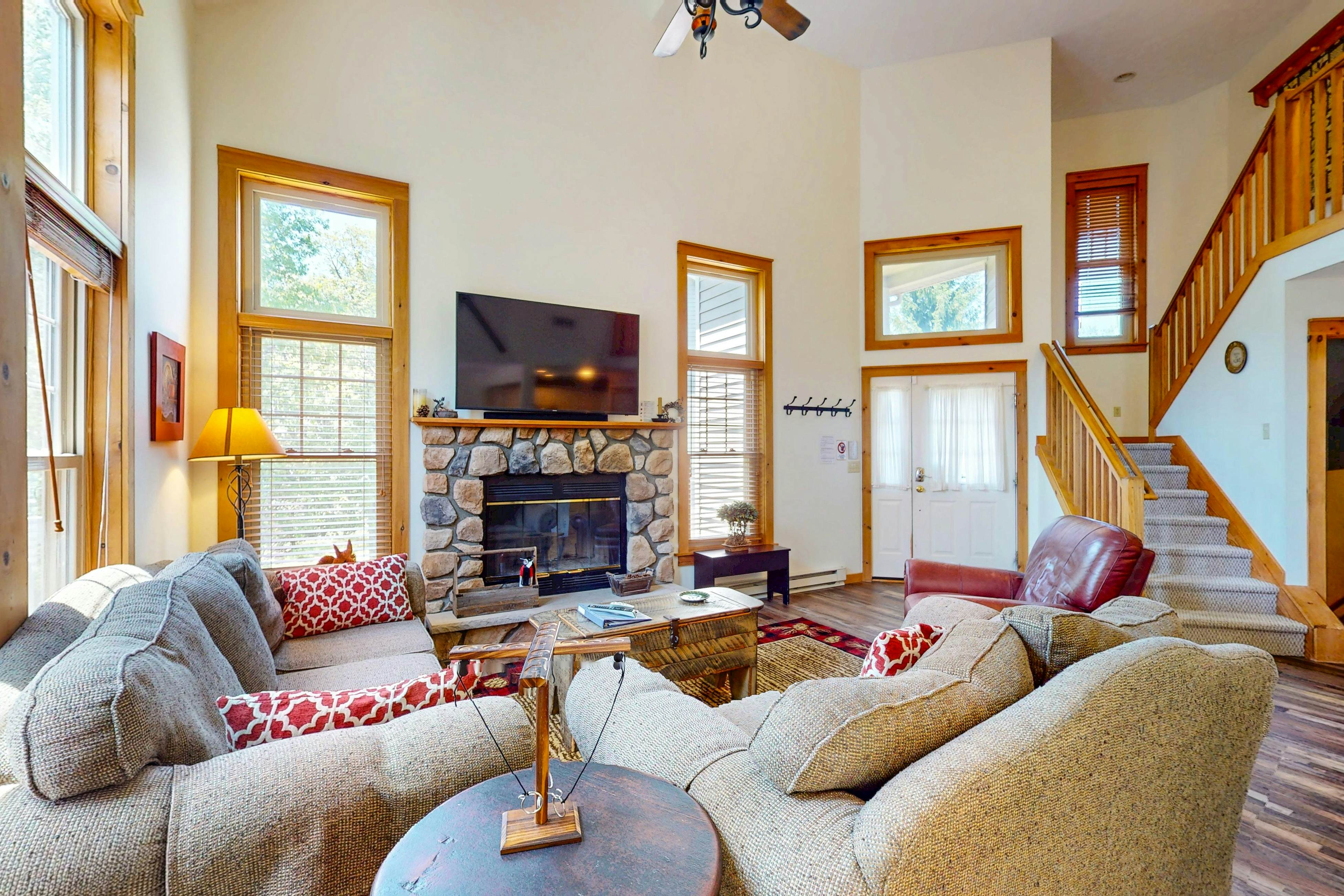 The Overlook Nook in Northridge