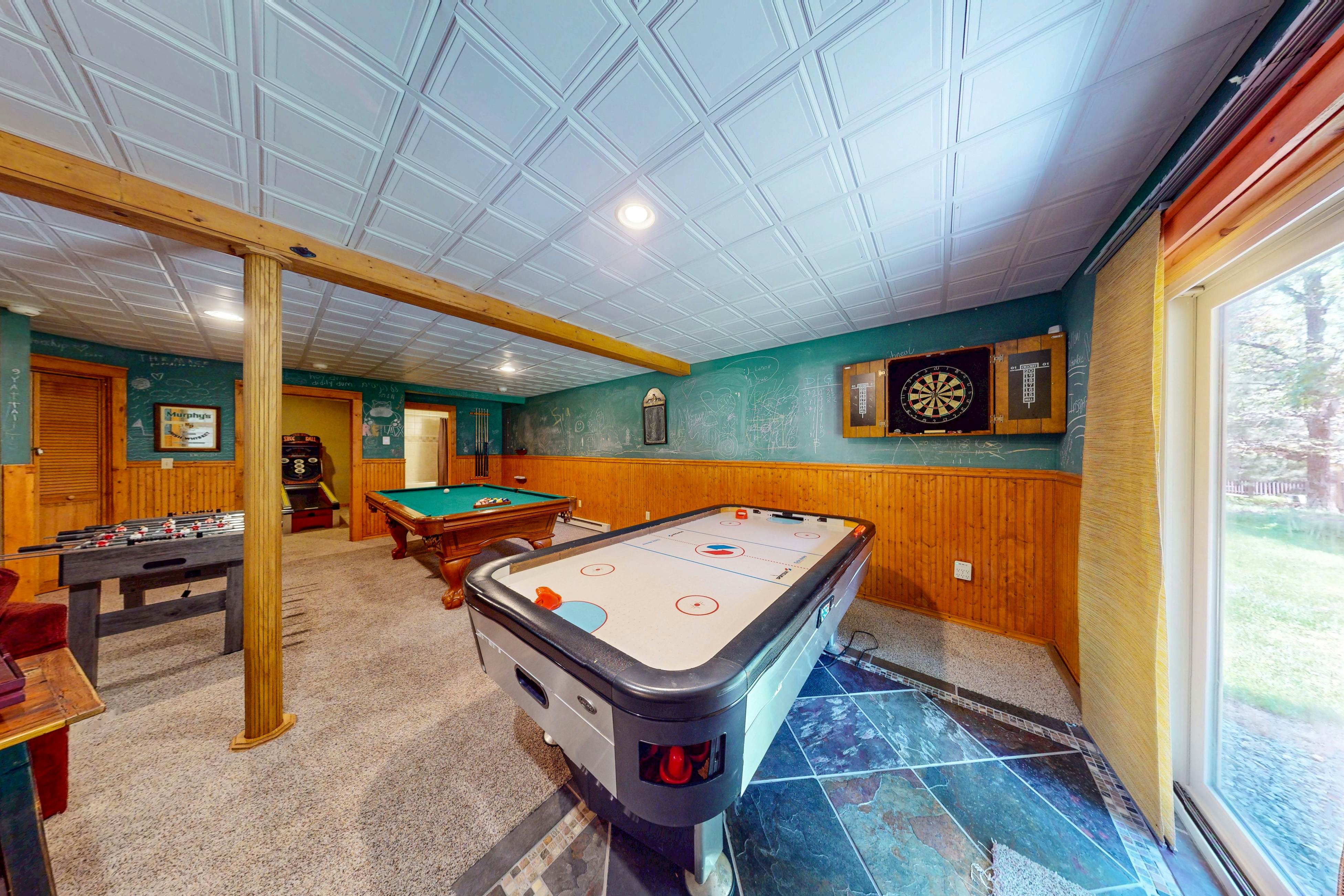 The Overlook Nook in Northridge