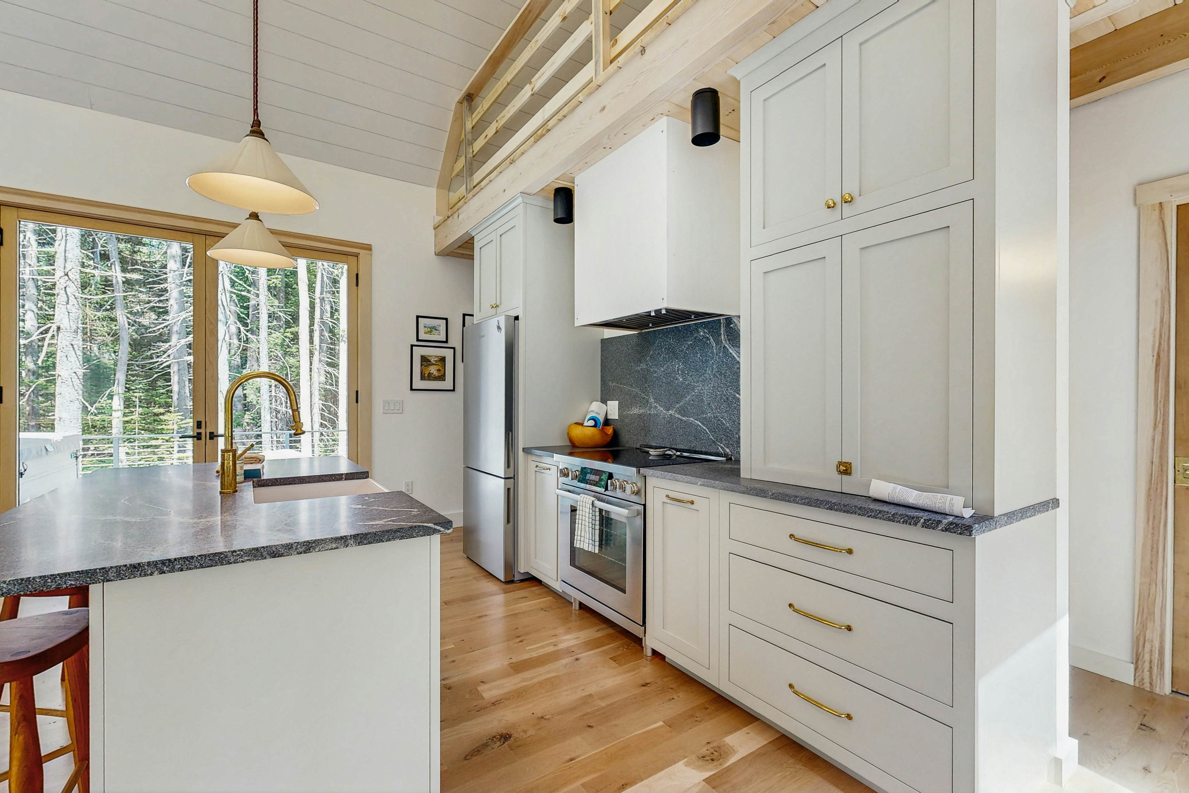 Spruce Shores Retreat