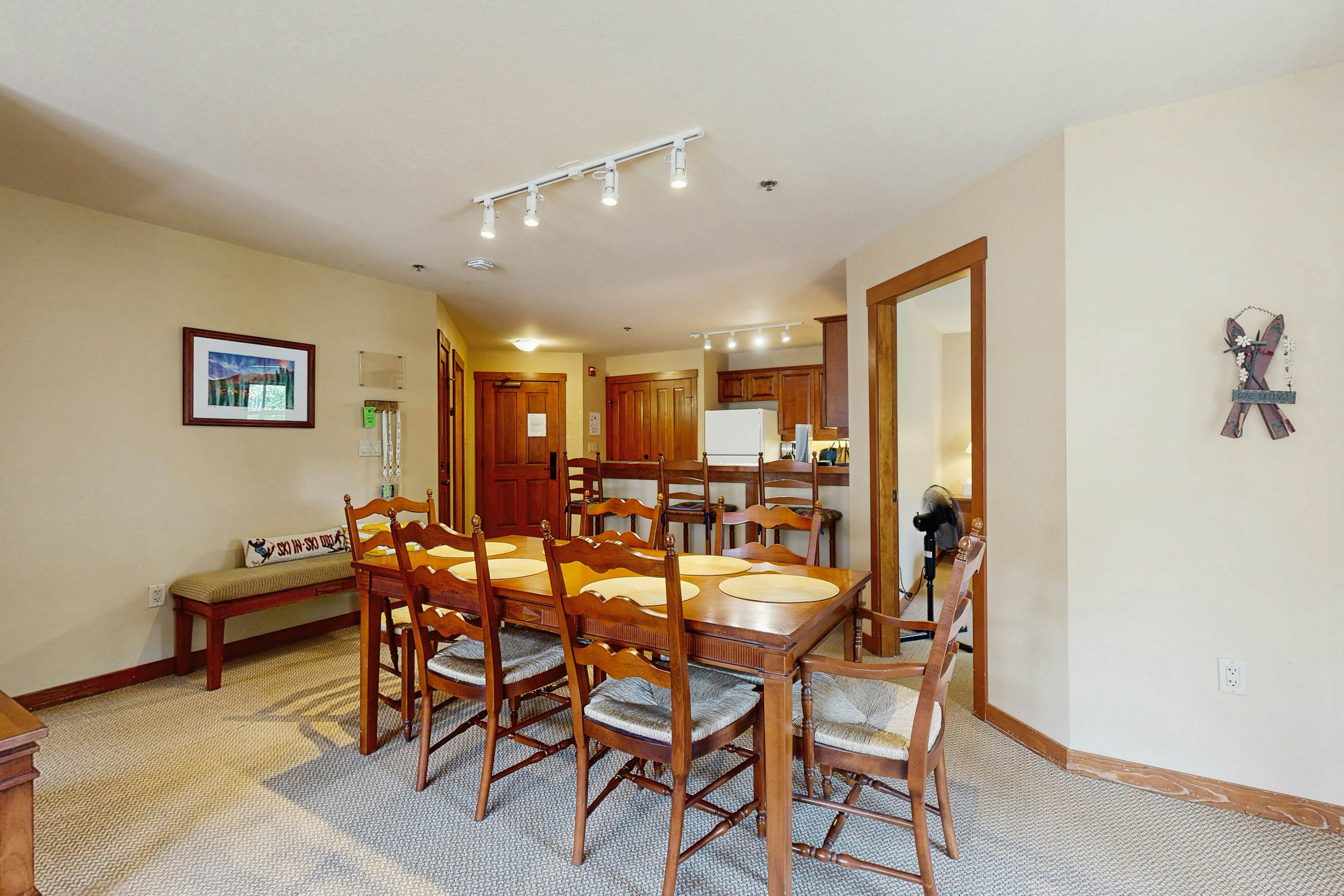 Powderhorn Lodge 223 - Pennyroyal Suite