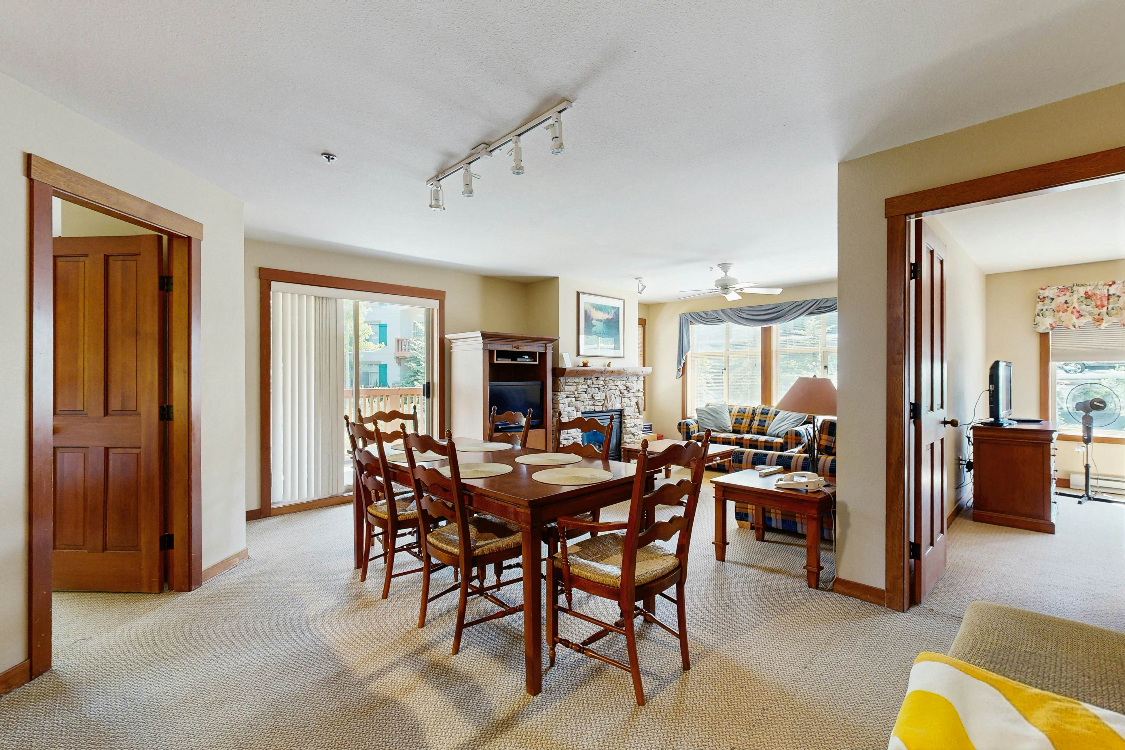 Powderhorn Lodge 223 - Pennyroyal Suite