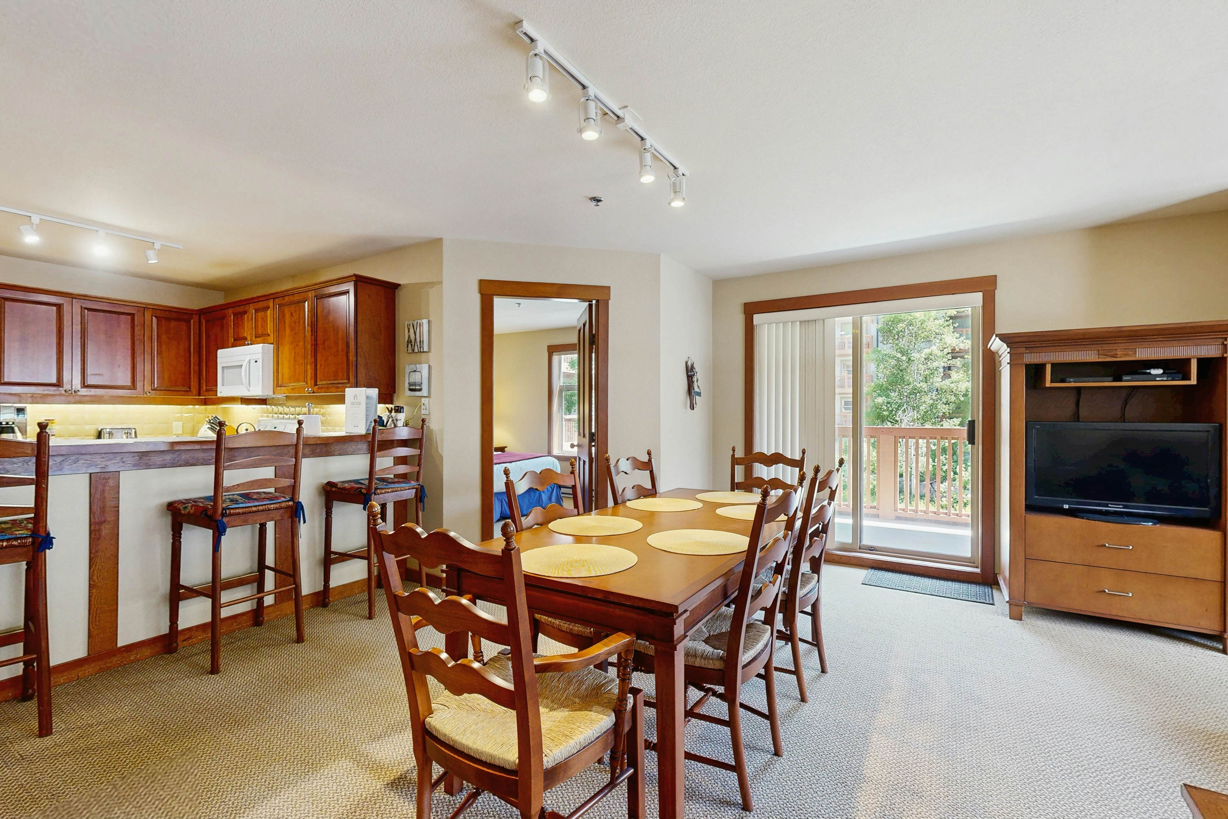 Powderhorn Lodge 223 - Pennyroyal Suite