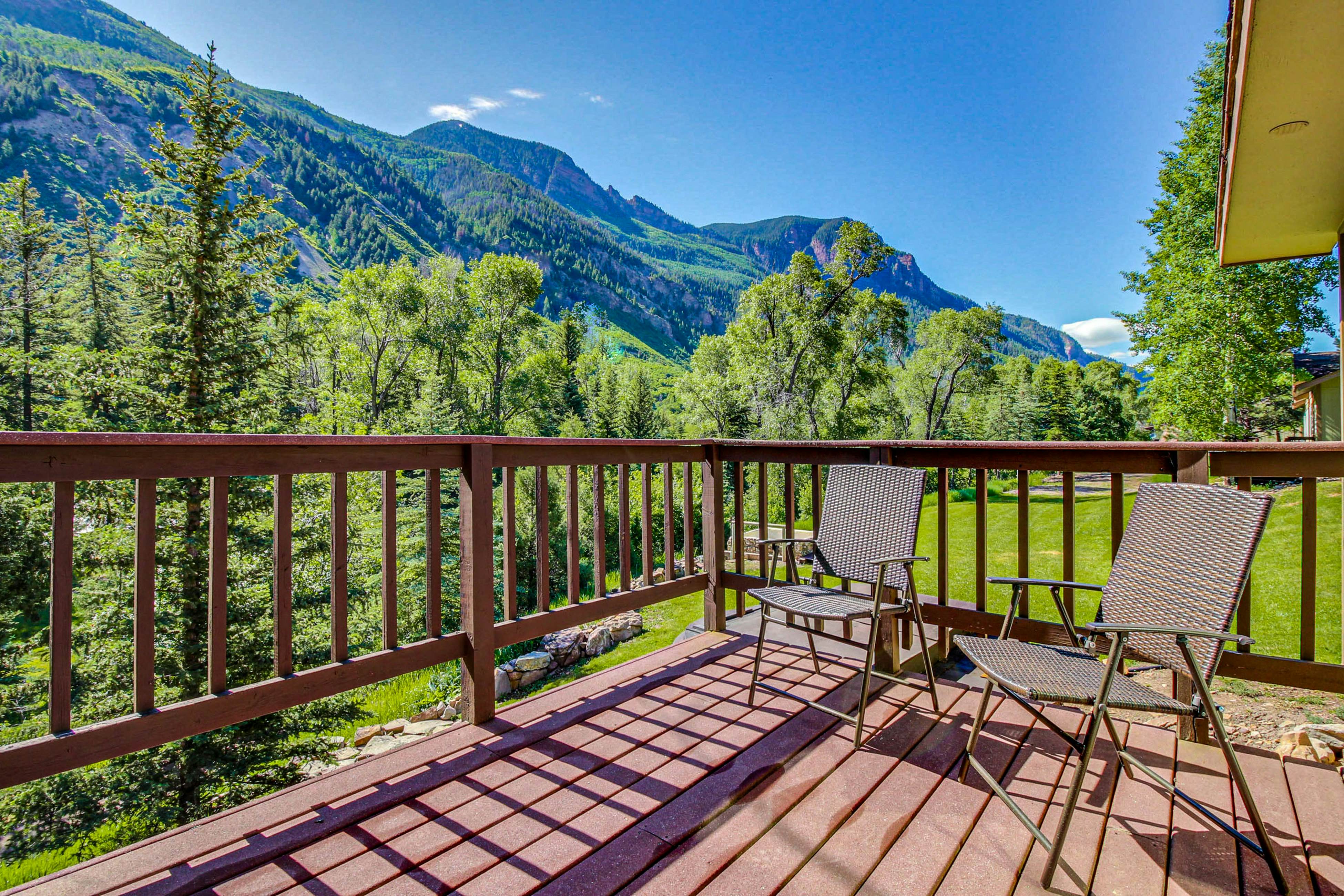 Elephant Mountain Cabin at Filoha Meadows