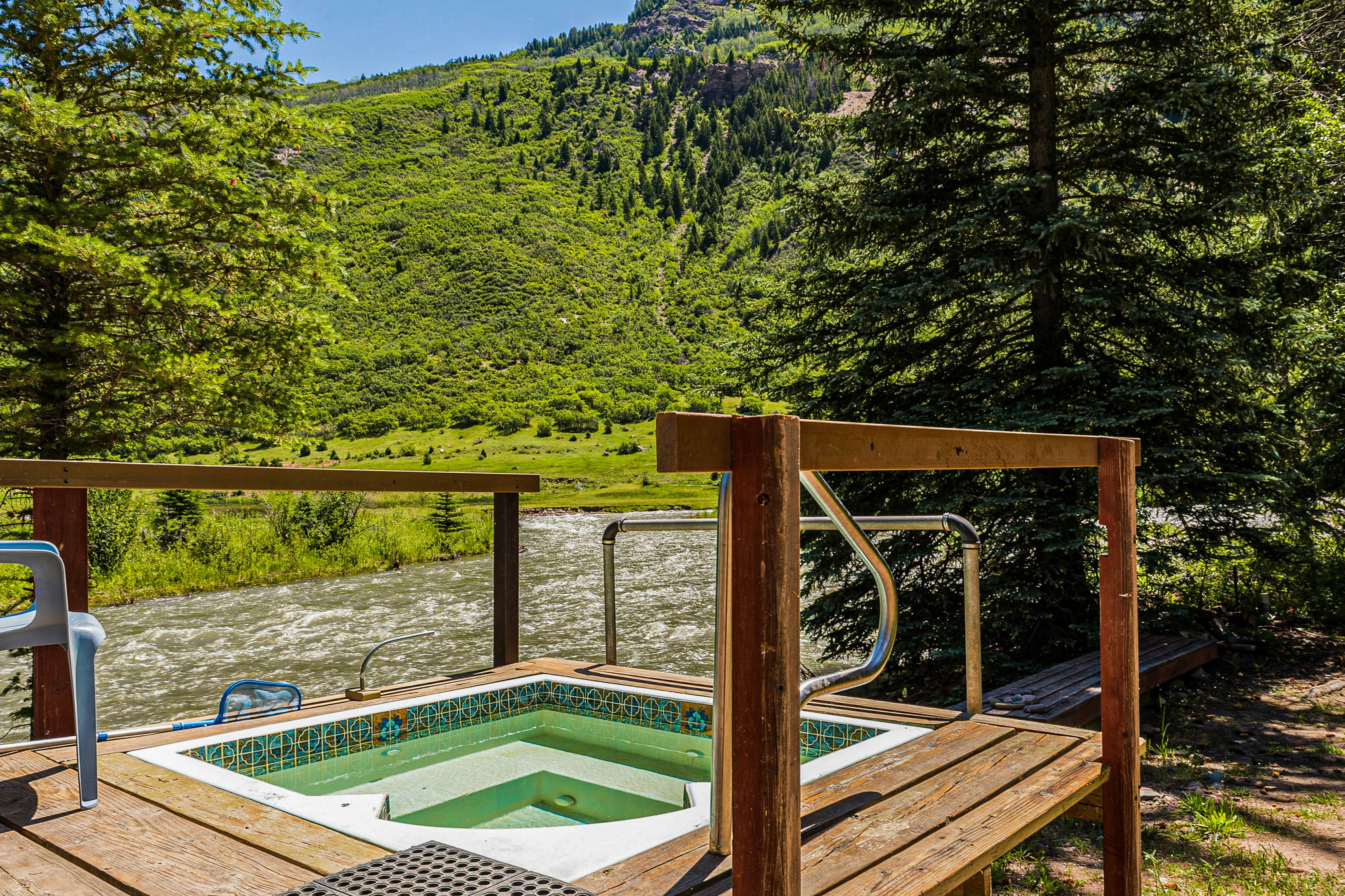 Elephant Mountain Cabin at Filoha Meadows