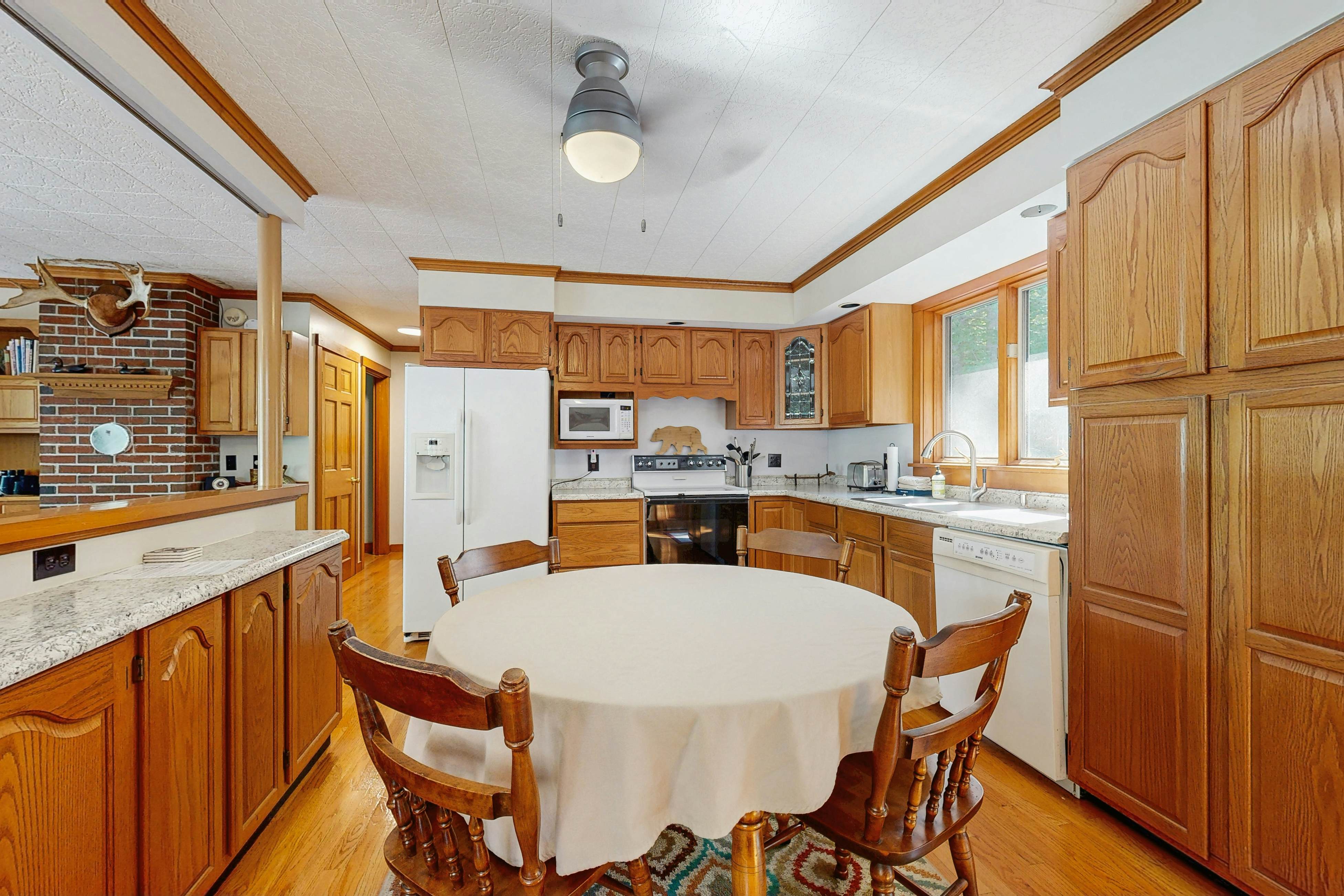 Heart Pond Hideaway & Annex