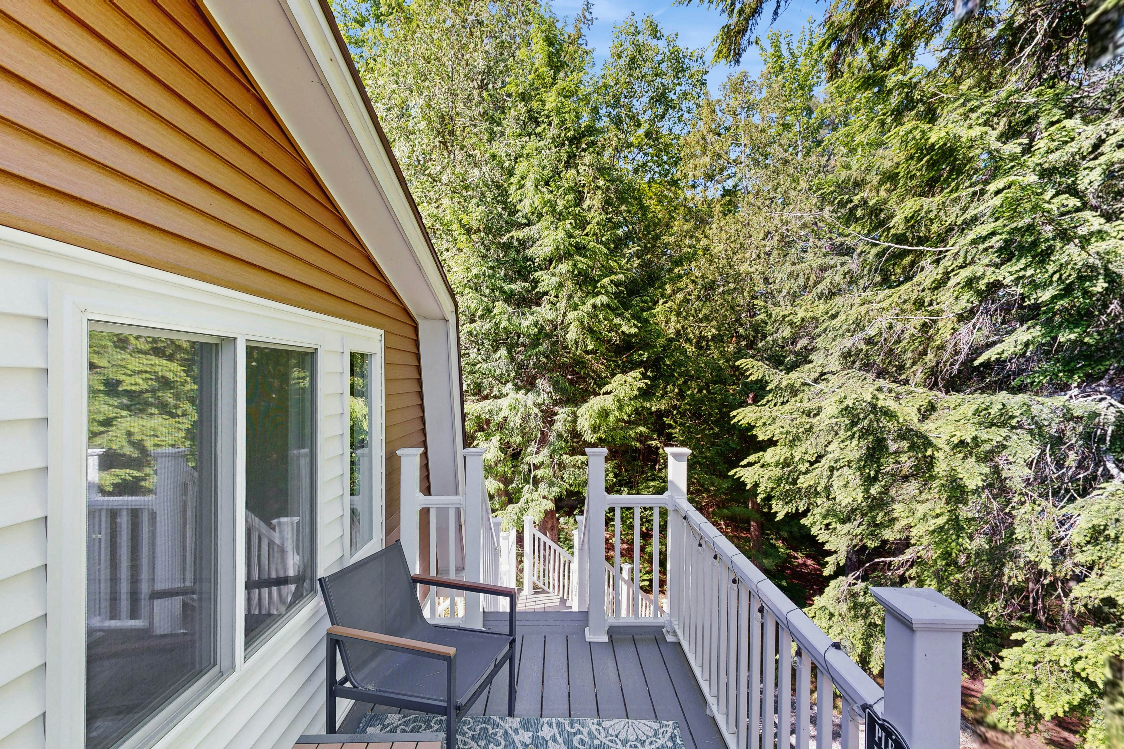 Heart Pond Hideaway & Annex