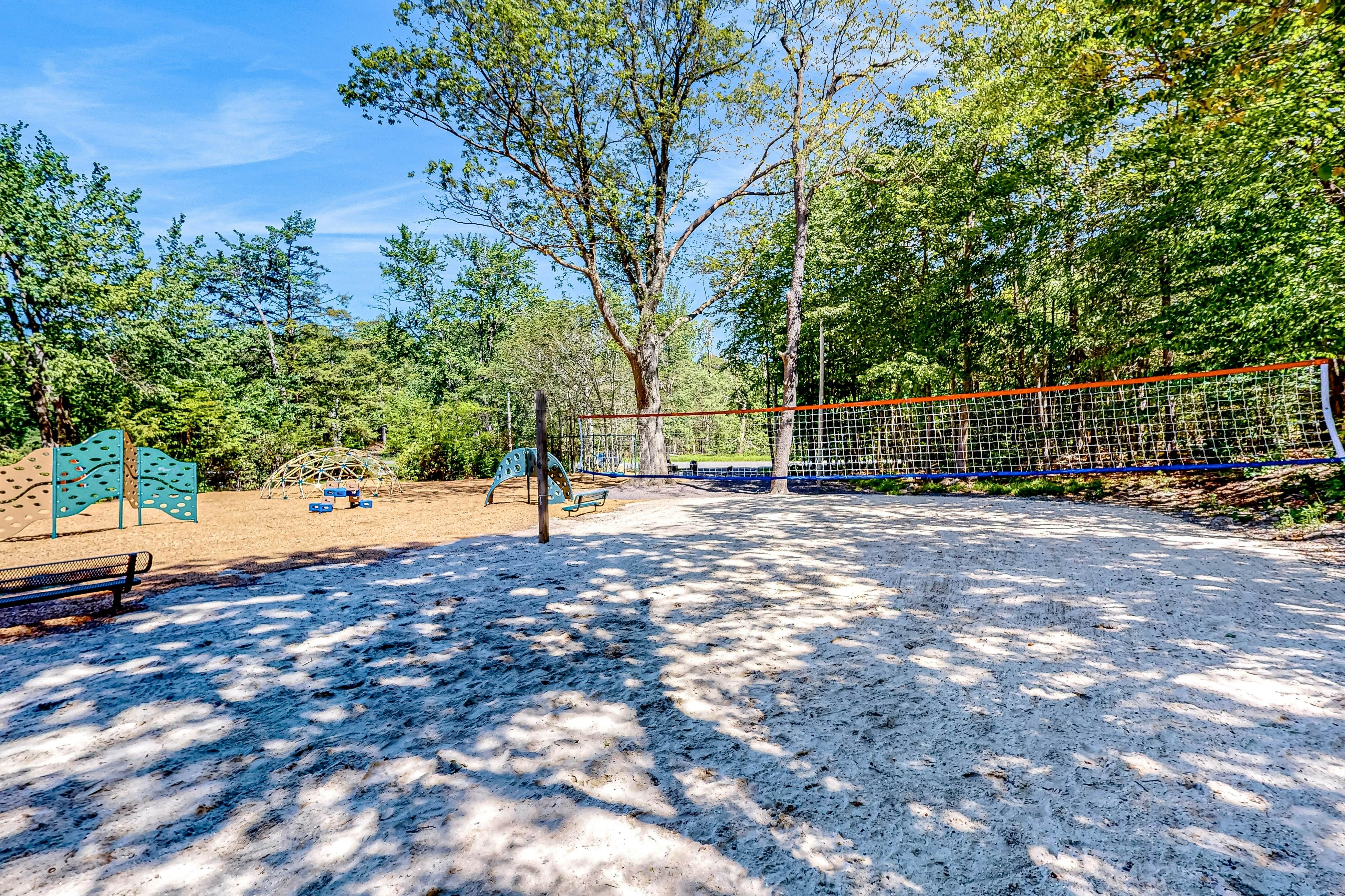 Pocono Waterside Escape