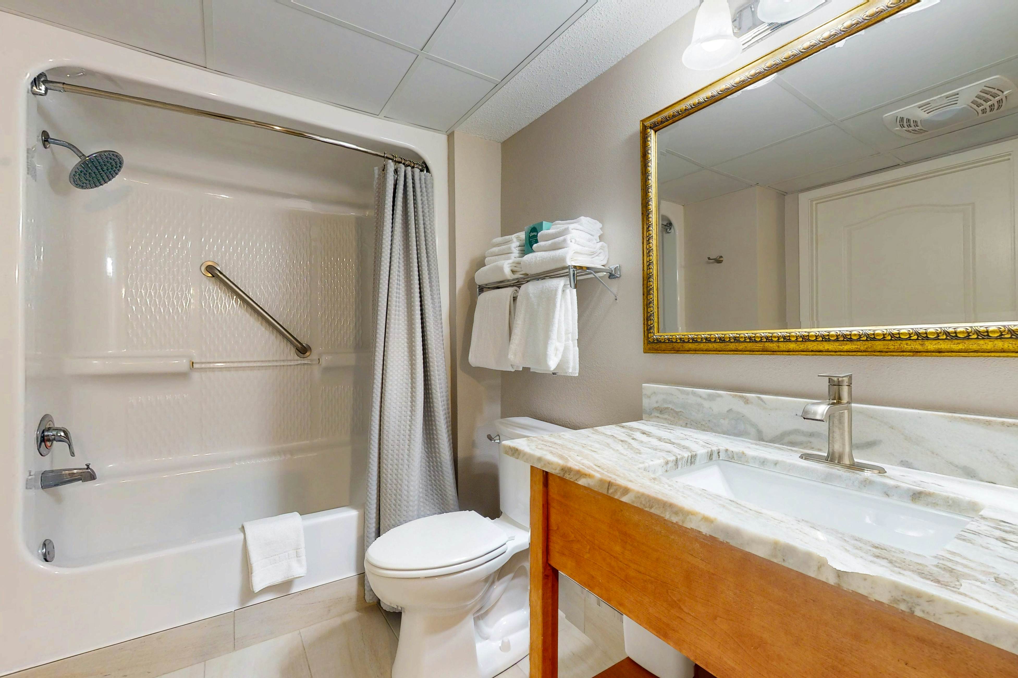 Carolinian Beach Resort 0532