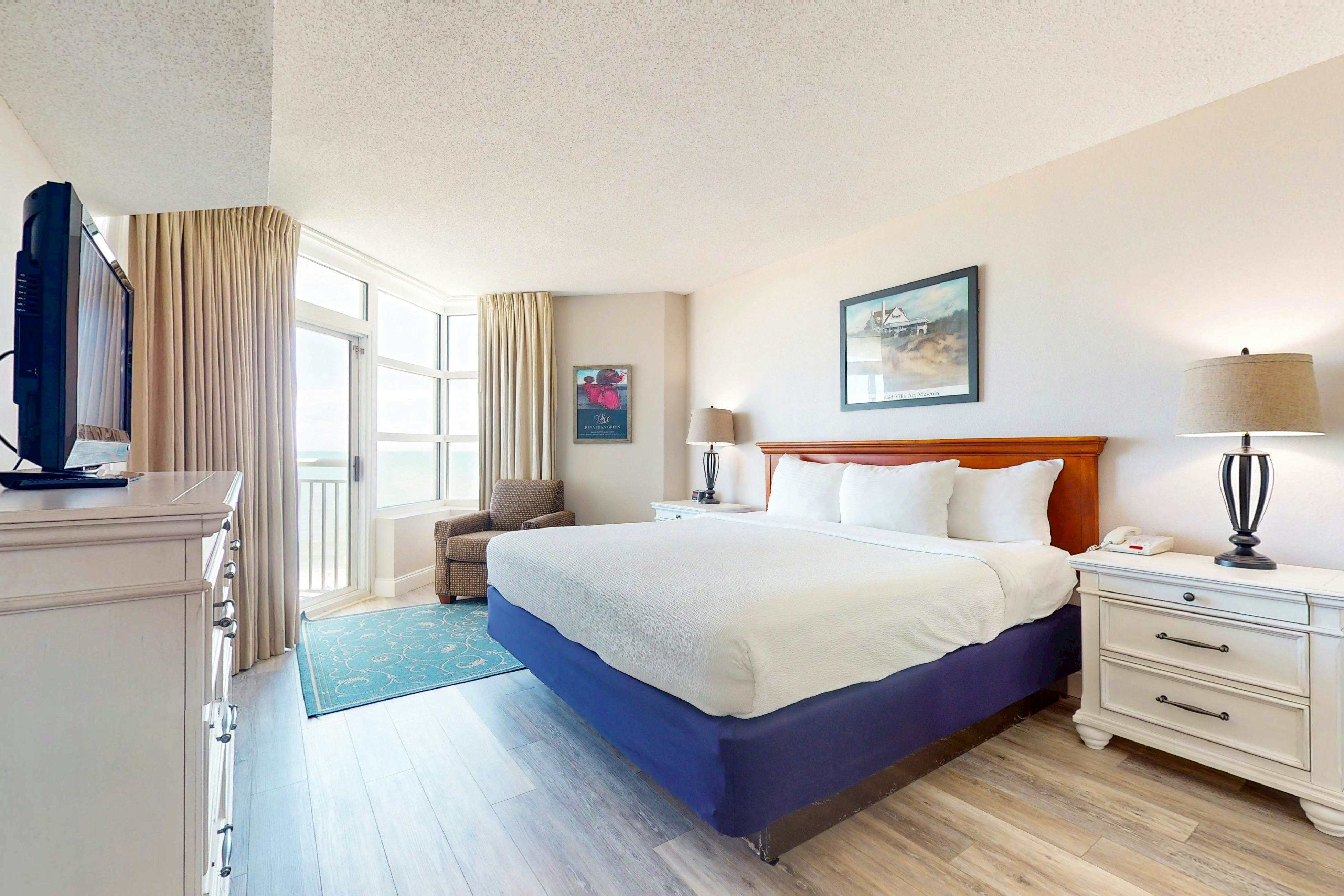 Carolinian Beach Resort 0532